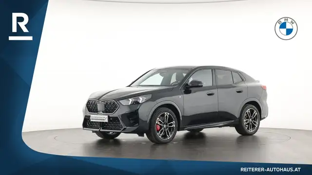 BMW X2 sDrive18d *M Sportpaket Pro *Adaptives M Fahrwerk Ansicht 3