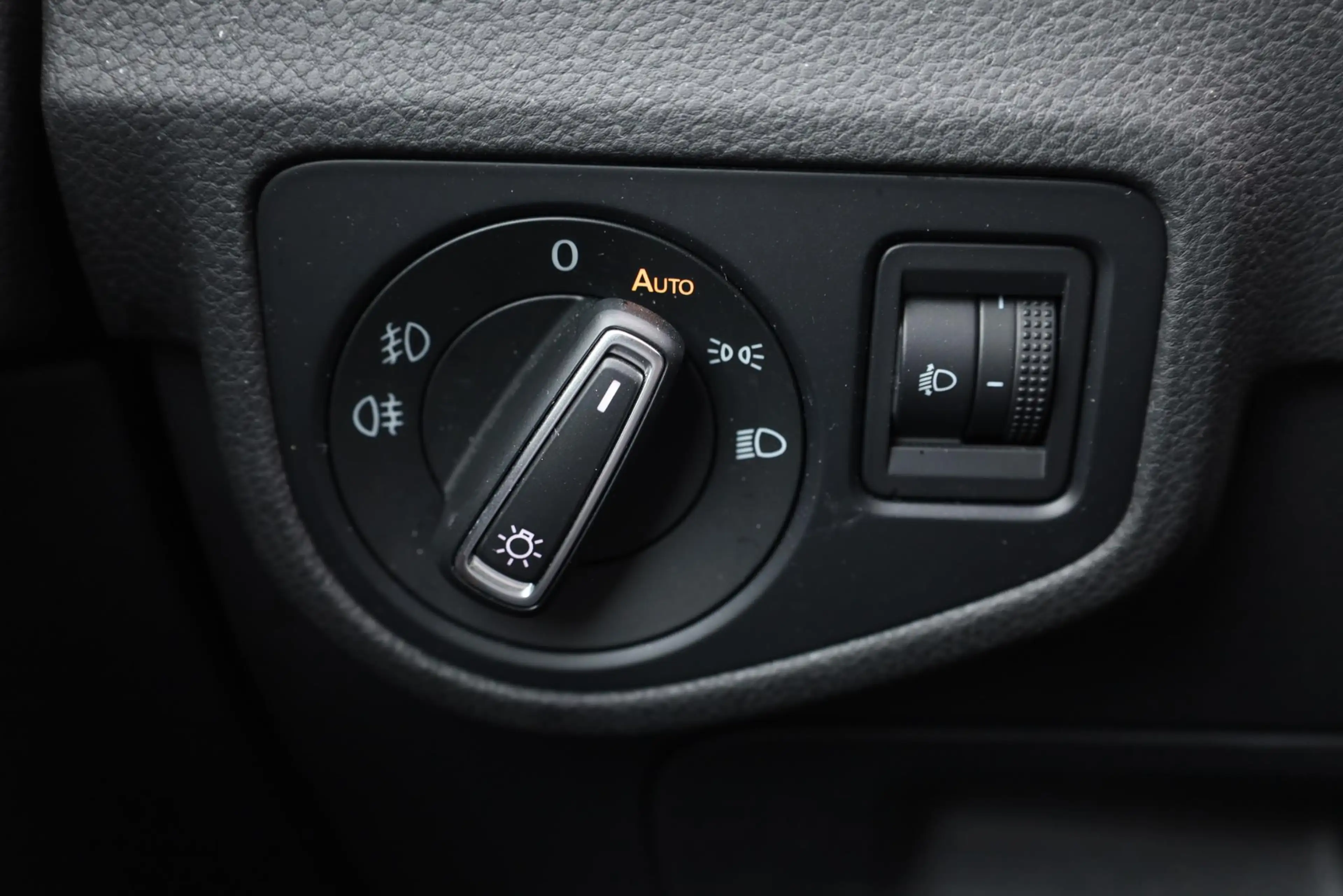 Volkswagen Golf Sportsvan 1.2 TSI Highline 110PK / 81kW DSG, Wegklapbare tre — photo 12