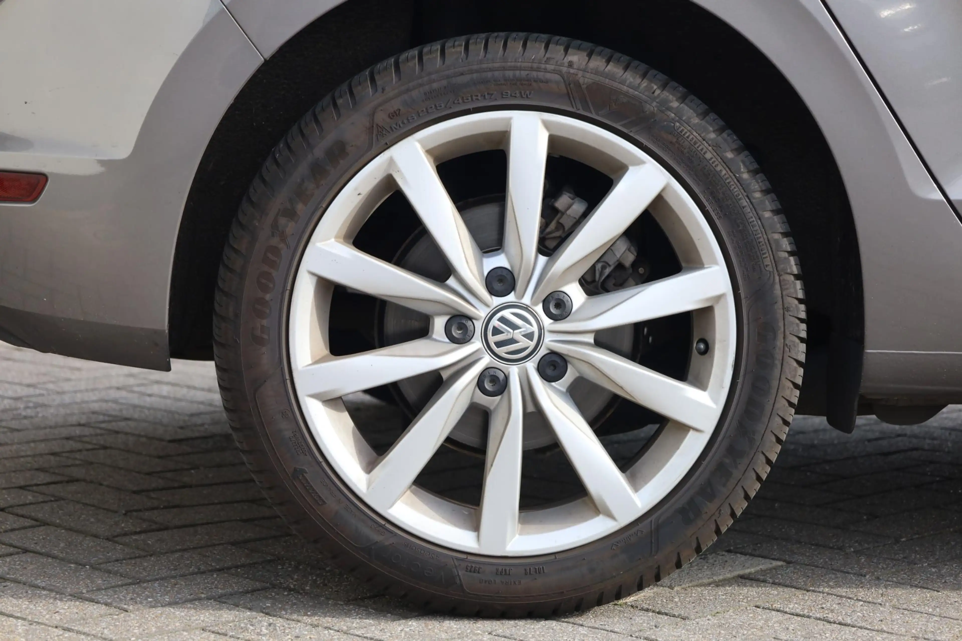 Volkswagen Golf Sportsvan 1.2 TSI Highline 110PK / 81kW DSG, Wegklapbare tre — photo 6