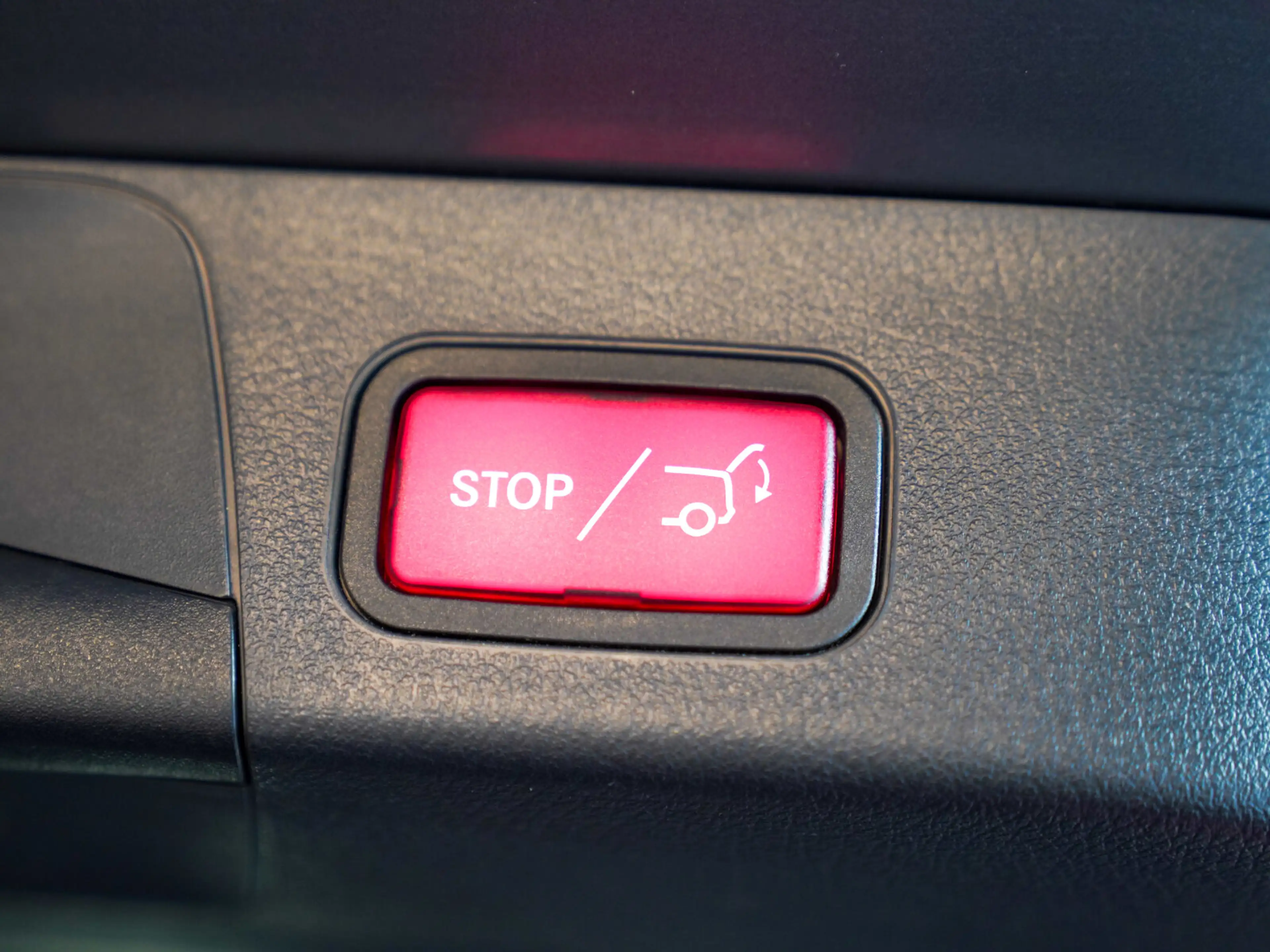 Mercedes-Benz EQB 250 Progressive  Distronic  Memory Panorama — photo 6