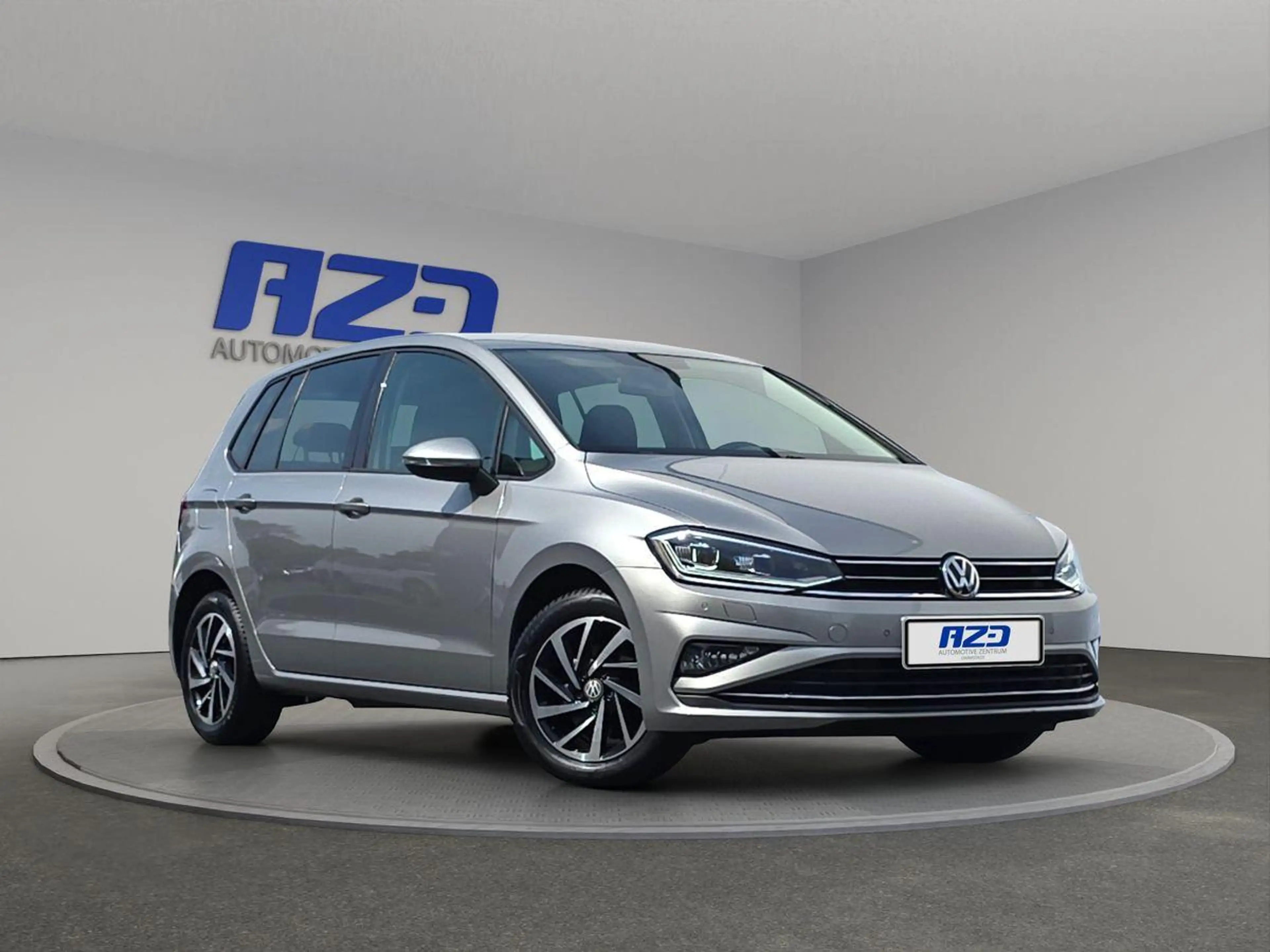 Volkswagen Golf Sportsvan Join TSI DSG NAVI LED PLUS Android — photo 2