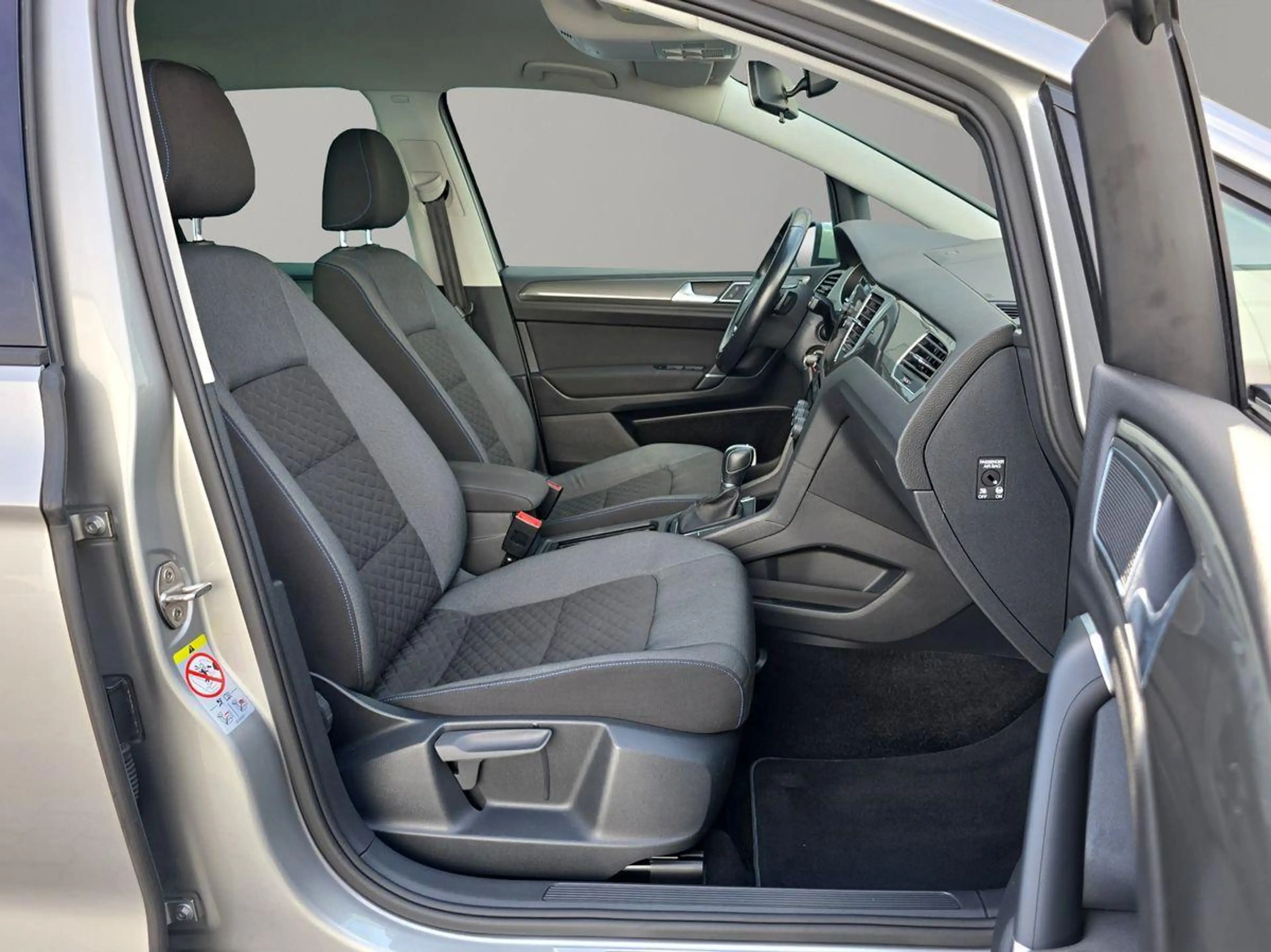 Volkswagen Golf Sportsvan Join TSI DSG NAVI LED PLUS Android — photo 9