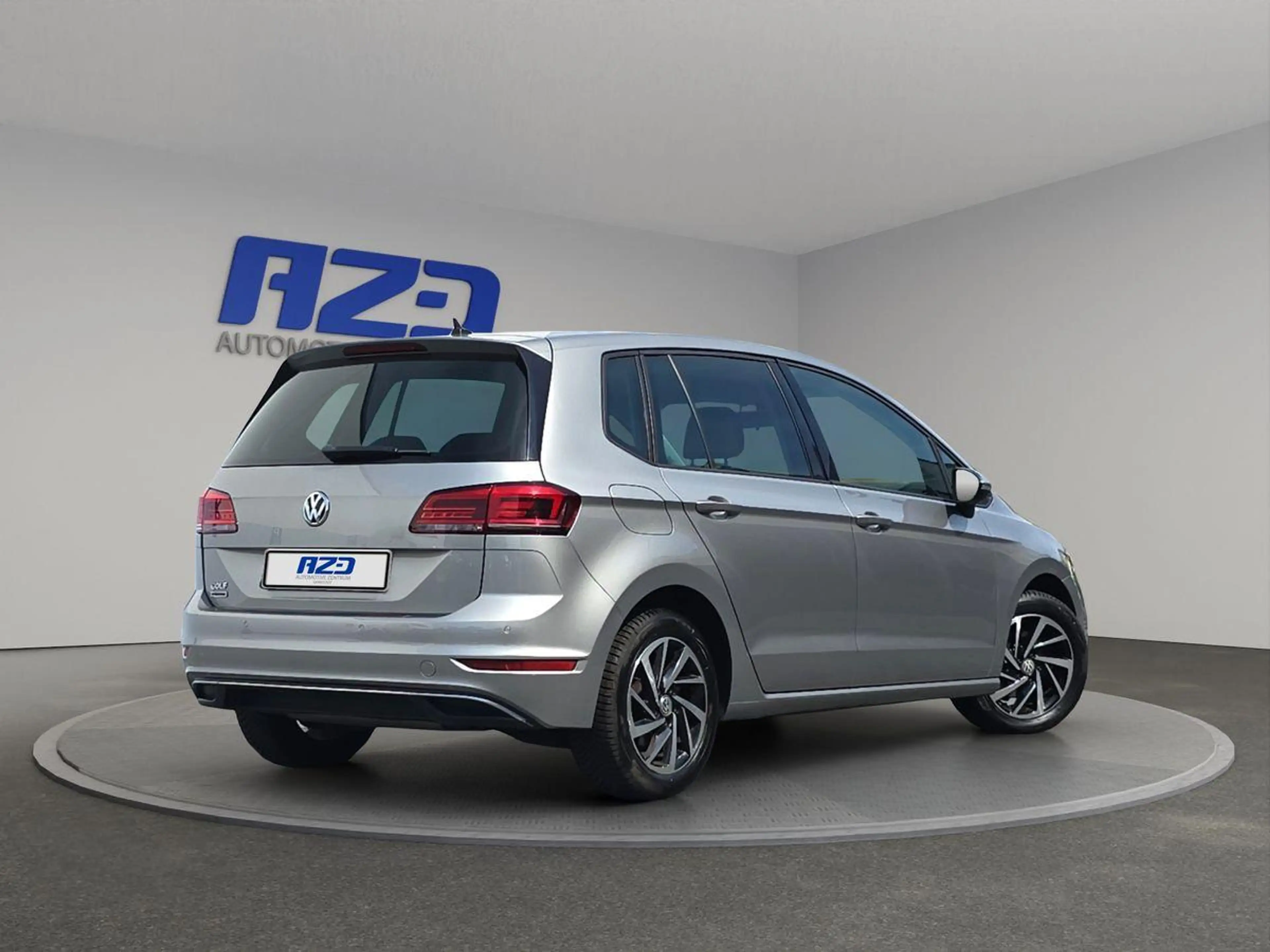 Volkswagen Golf Sportsvan Join TSI DSG NAVI LED PLUS Android — photo 4