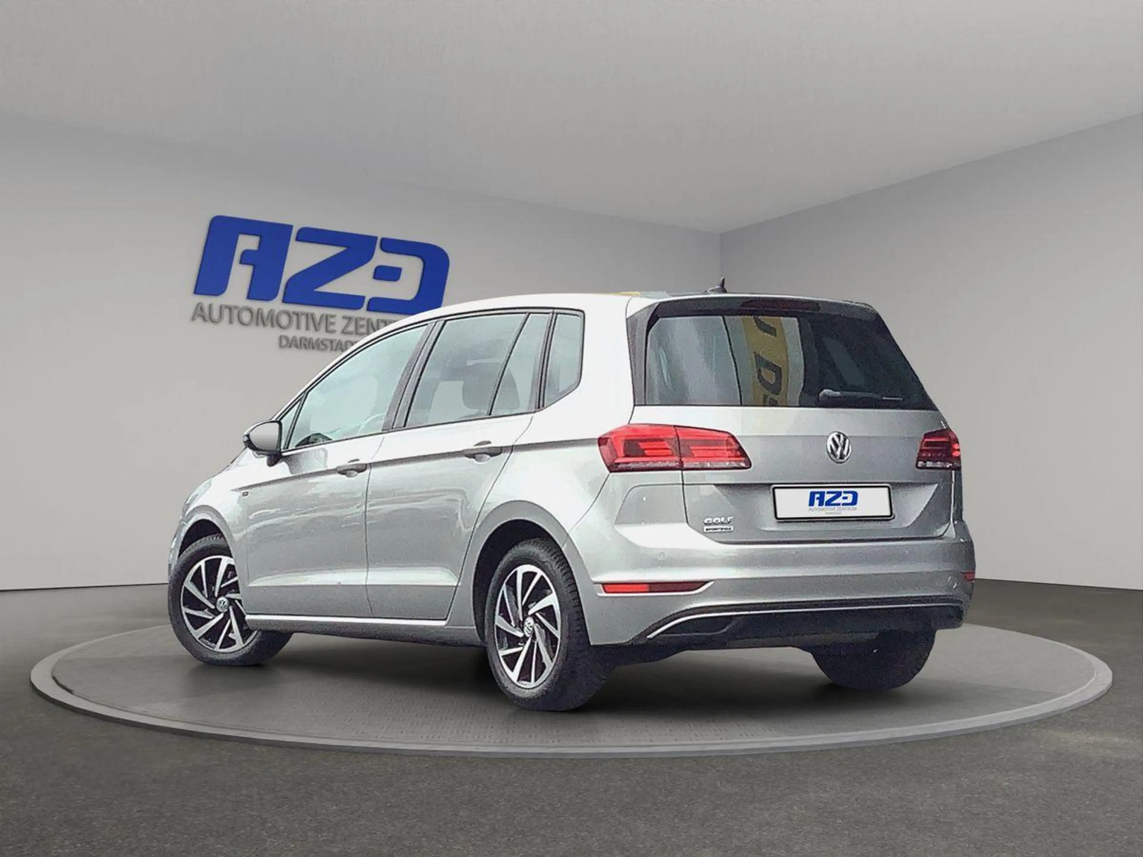 Volkswagen Golf Sportsvan Join TSI DSG NAVI LED PLUS Android — photo 3