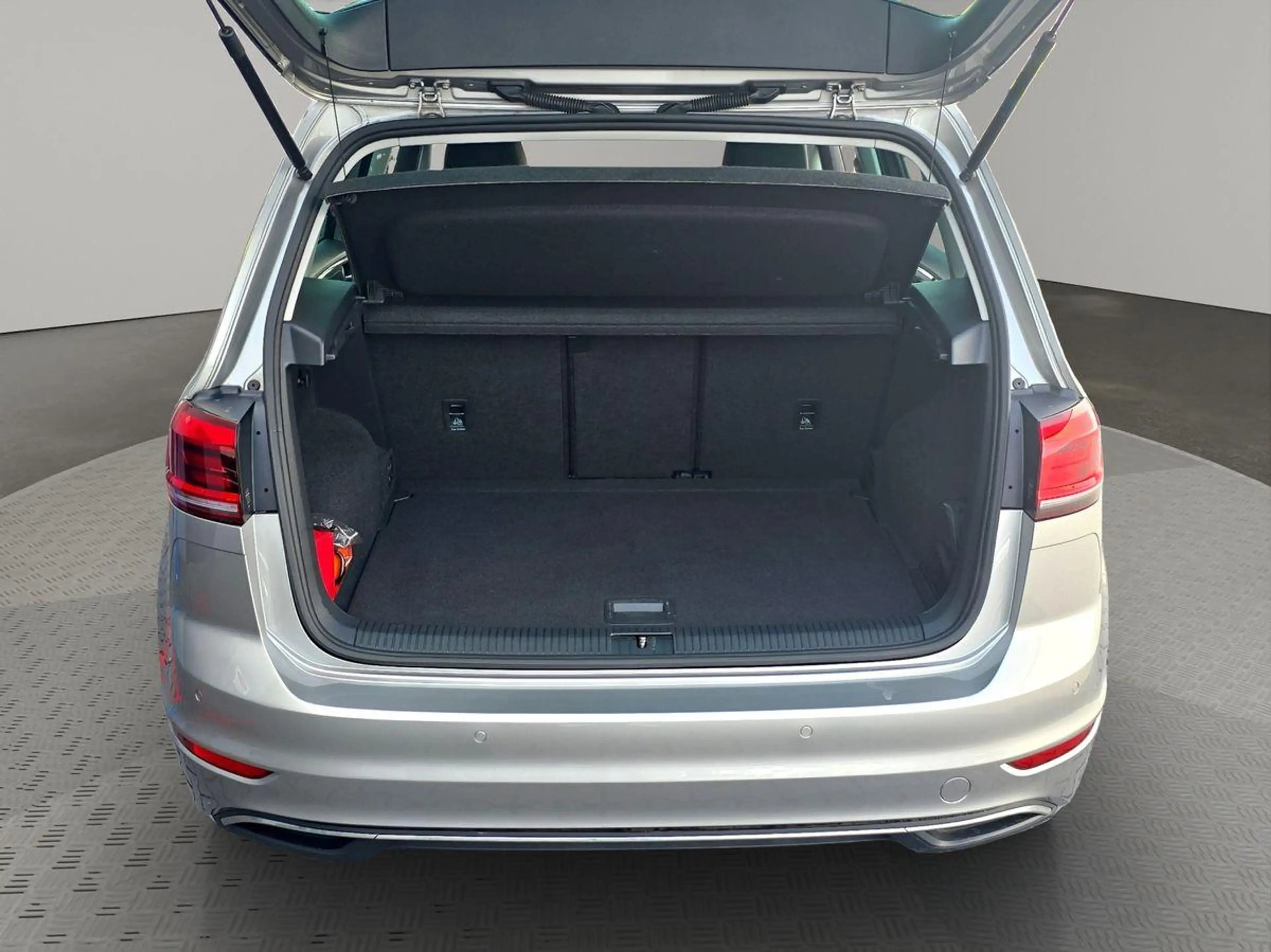 Volkswagen Golf Sportsvan Join TSI DSG NAVI LED PLUS Android — photo 6