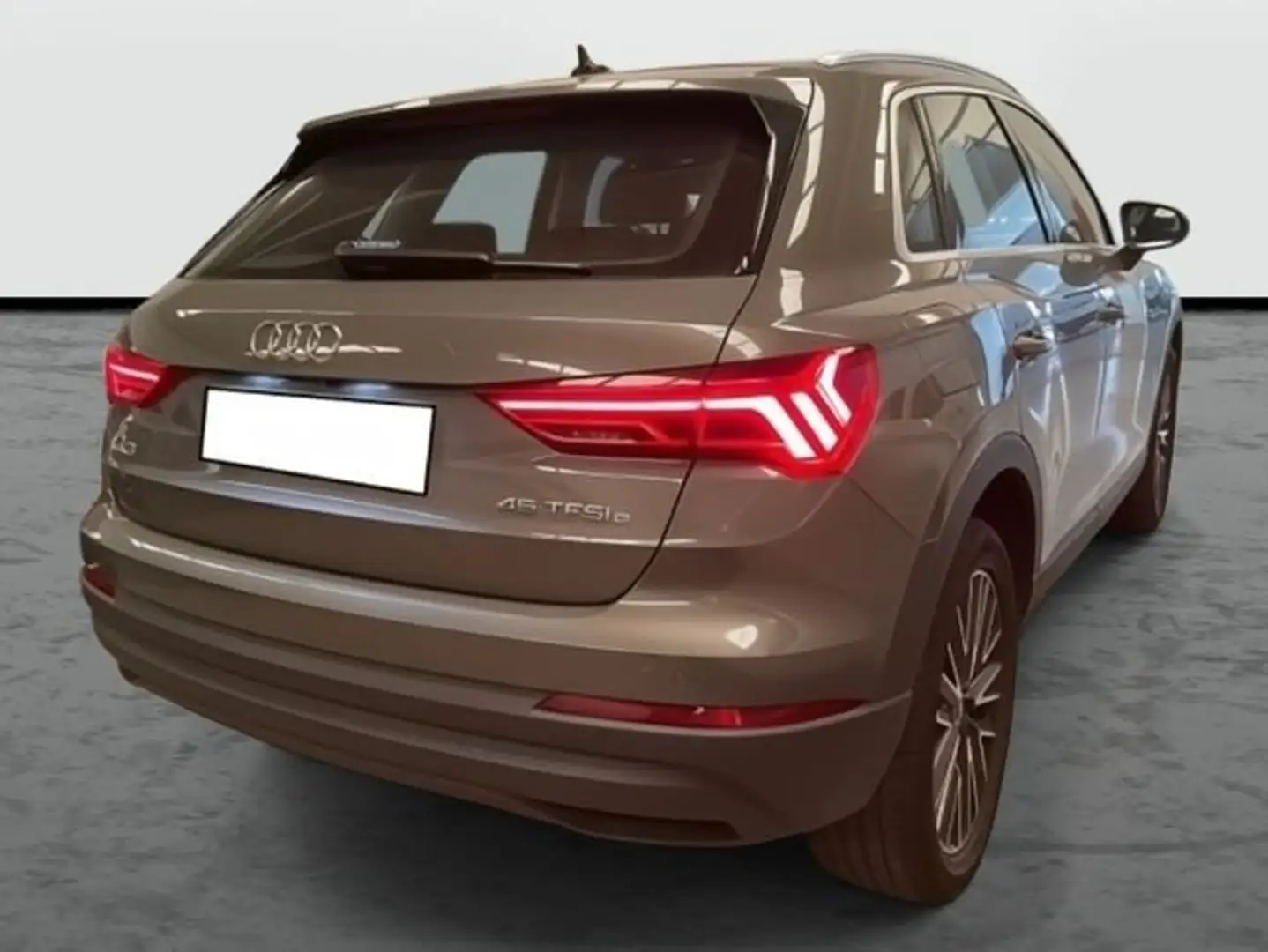 Audi Q3 Edition 45 TFSIe (Híbrido enchufable) 180 kW (245 Gris - 2