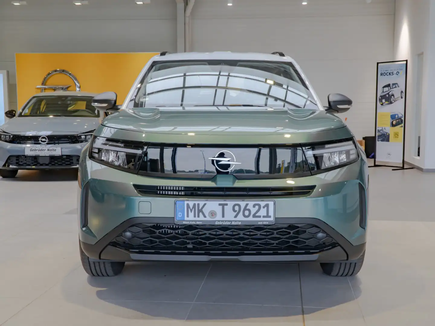 Opel Frontera Edition 1.2 100kW KAMERA NAVI LED Grün - 2