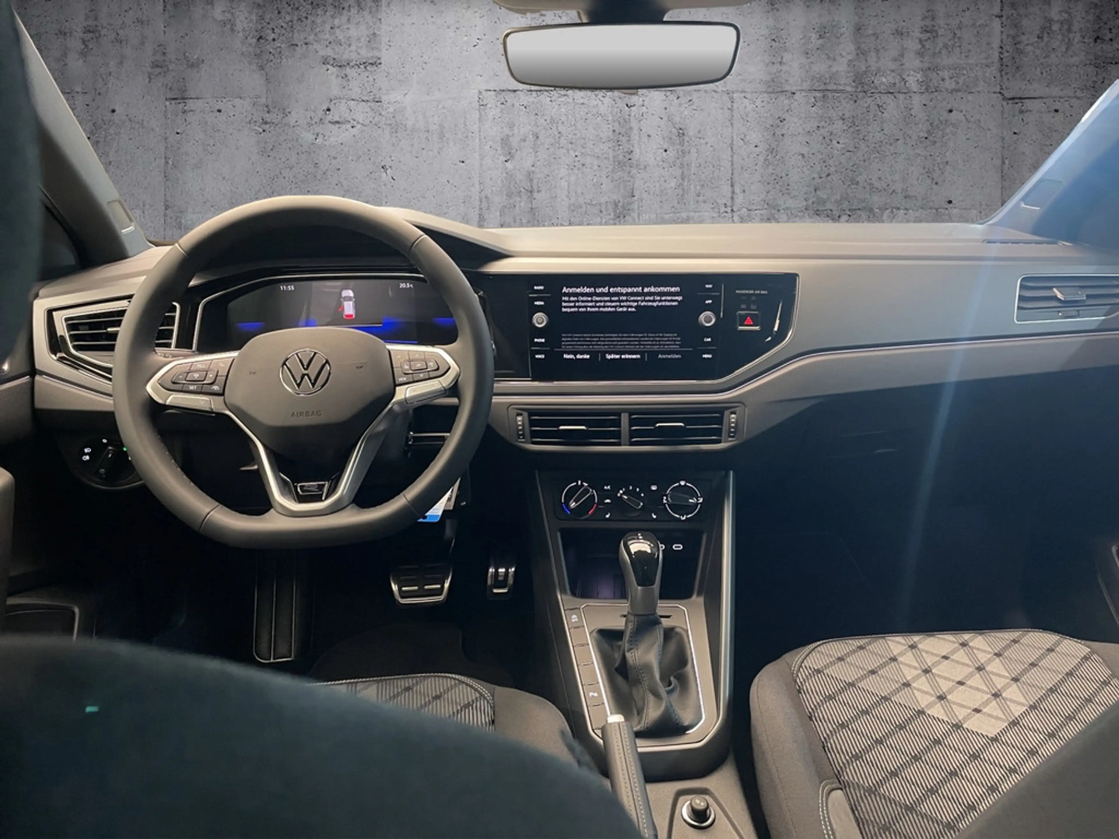 Volkswagen Taigo 1,0 l TSI DSG R-Line LED-Matrix+IQ.Drive+ACC+PDC — photo 8