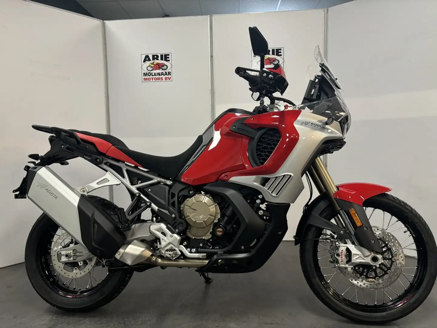 MV Agusta ENDURO VELOCE EAS Rouge - 1