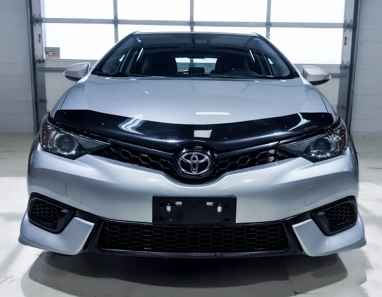 Toyota Corolla снимка Toyota Corolla