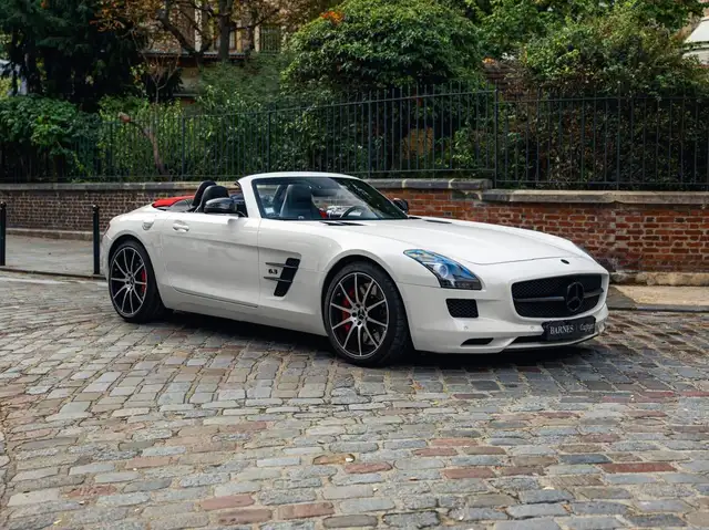 Mercedes-Benz SLS AMG Roadster GT A