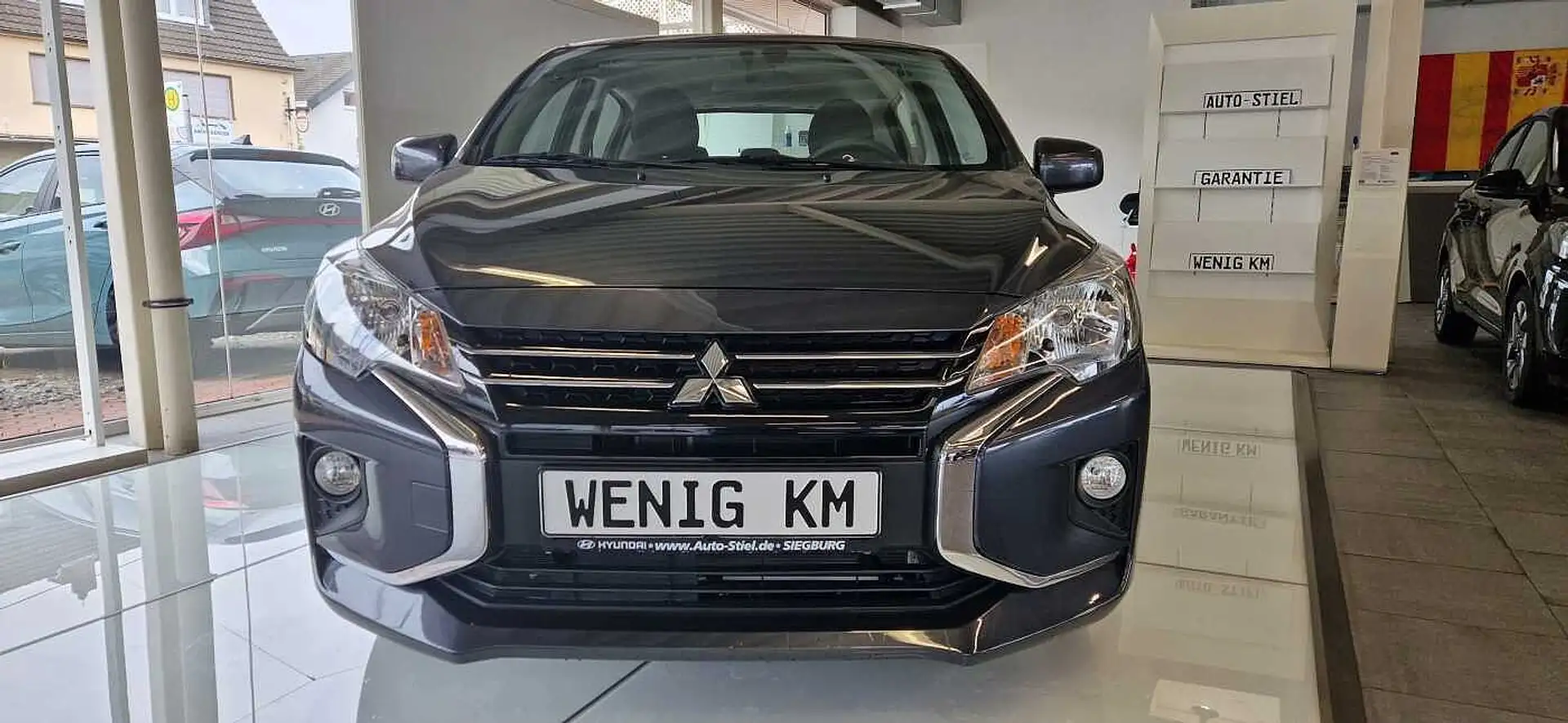 Mitsubishi Space Star 1.2 Select*DAB+*Klima* Grau - 2