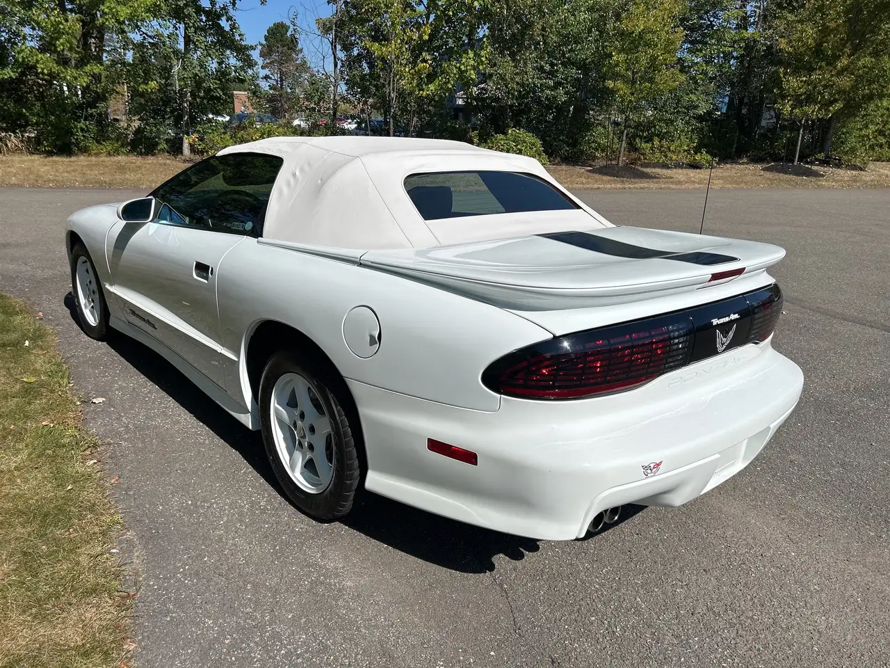 Pontiac Firebird снимка Pontiac Firebird