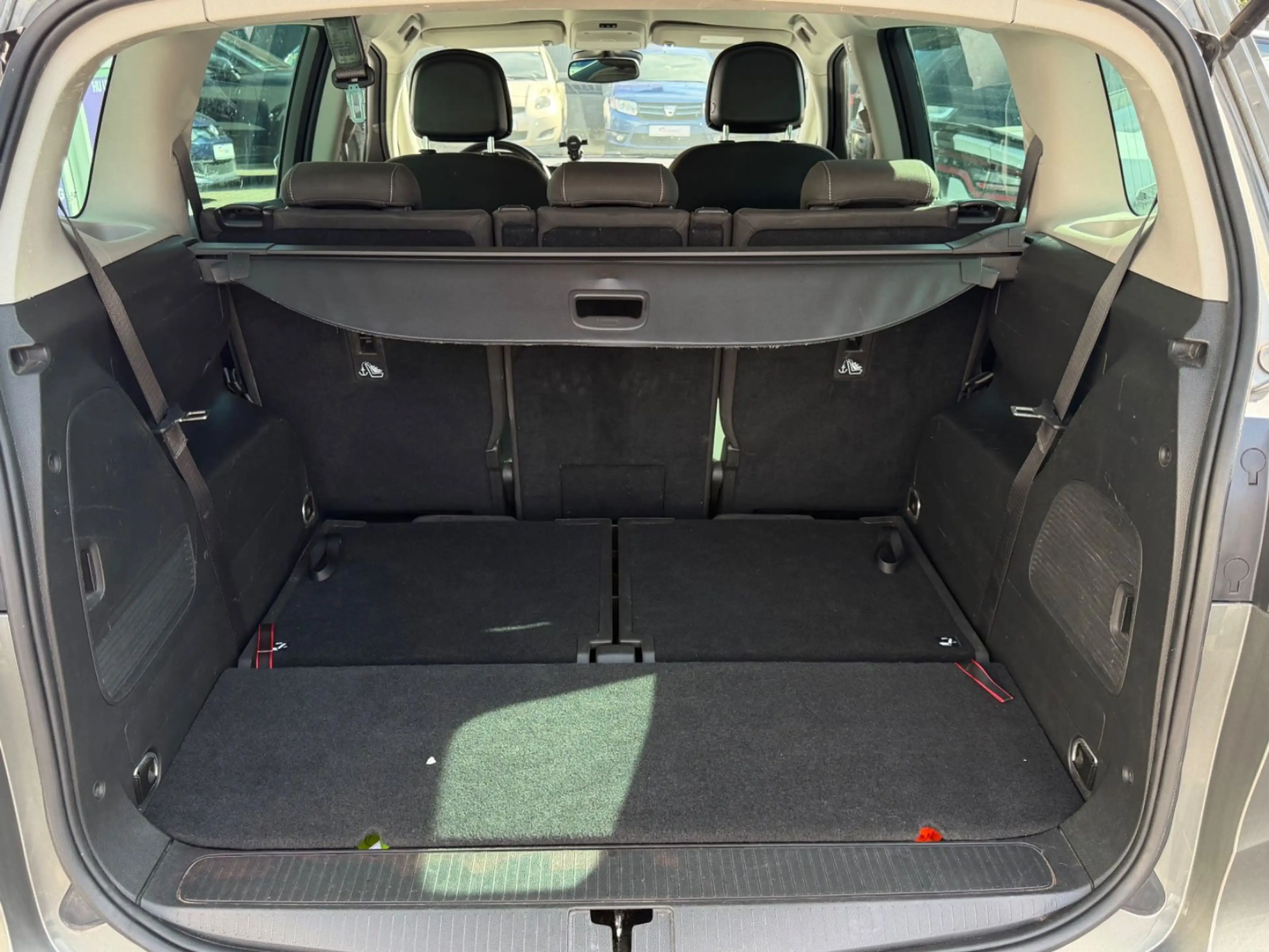 Opel Zafira C #Aut.#*7Sitze*Tüv Neu*Navi*Kamera*AHK* — photo 13
