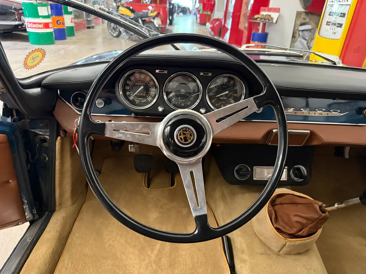 Alfa Romeo 2600 Sprint, foto 9