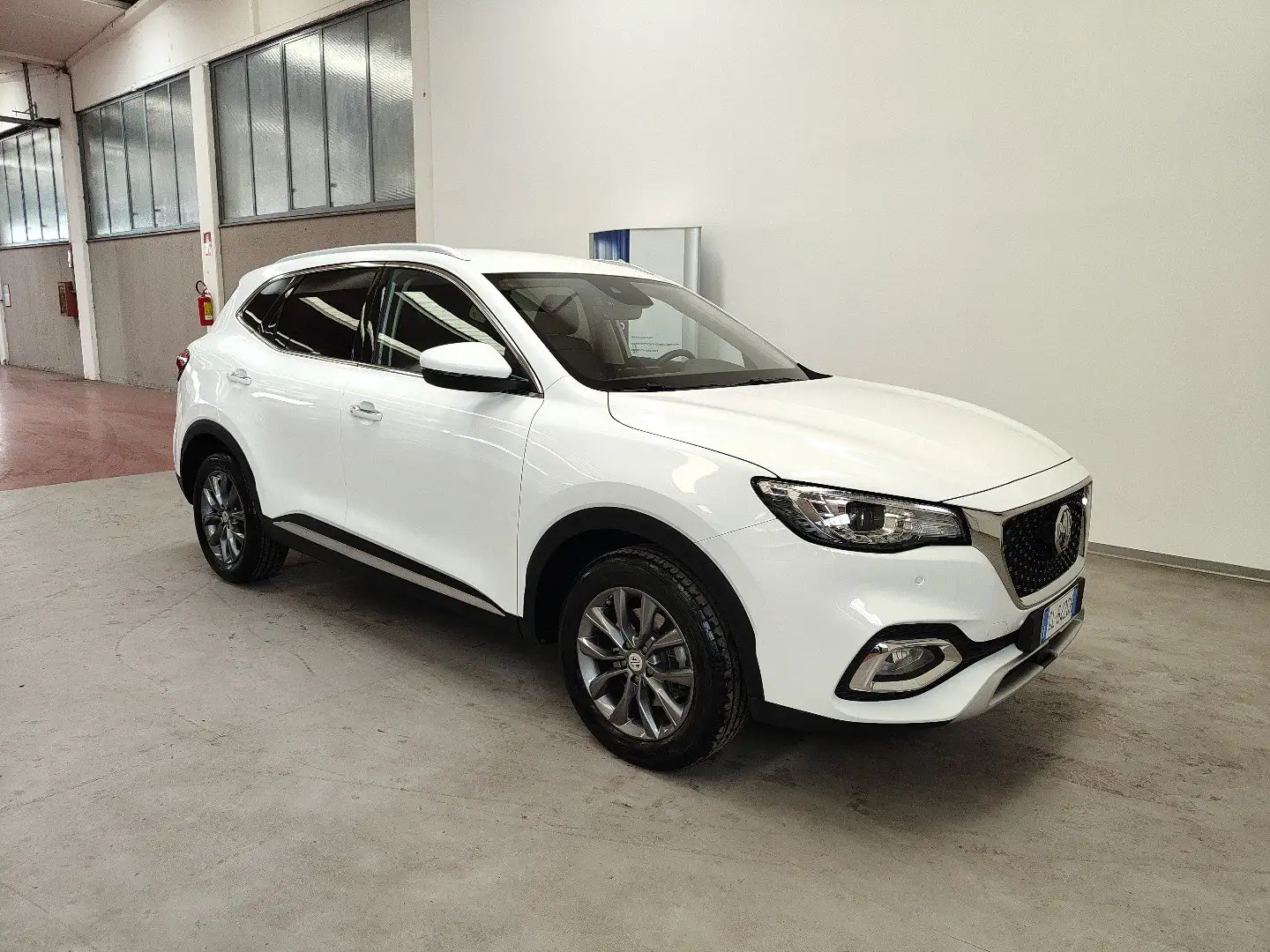 MG HS 1.5T-GDI 162cv auto Pelle Adap. Cruise Navi 17” bijela - 2