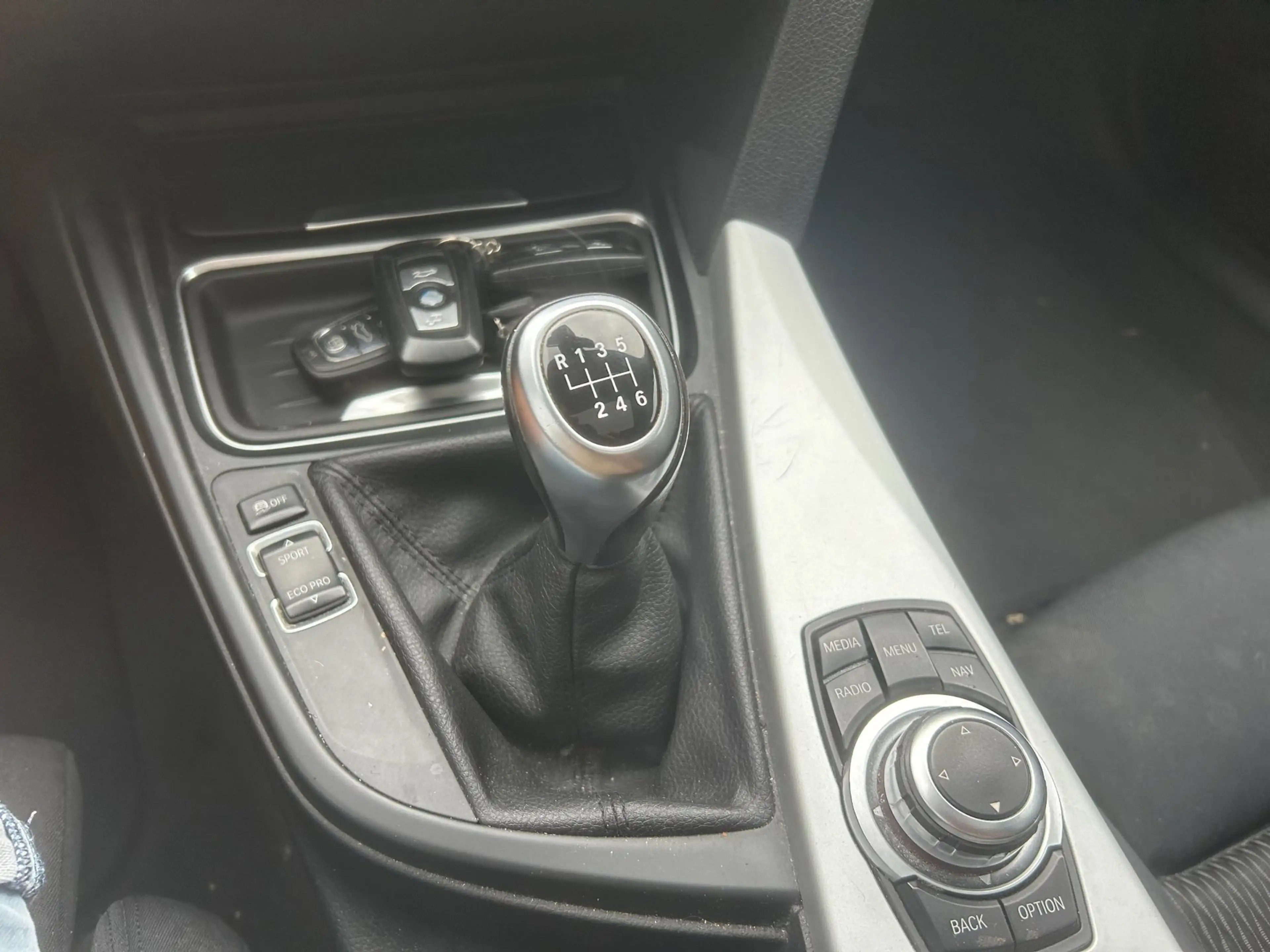 BMW 316 3-serie 316d High Executive - PANO - Navi - Clima — photo 12