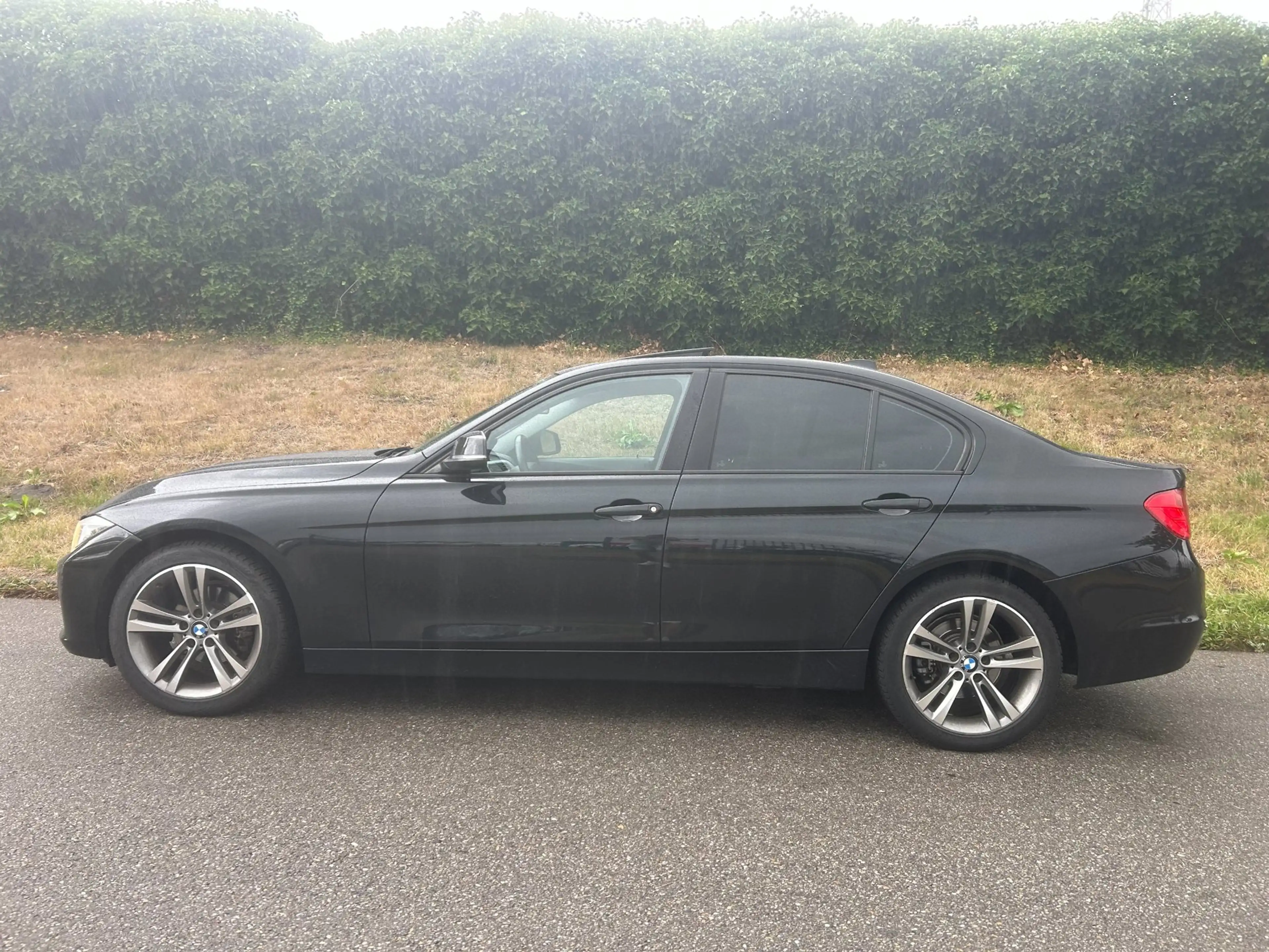 BMW 316 3-serie 316d High Executive - PANO - Navi - Clima — photo 5