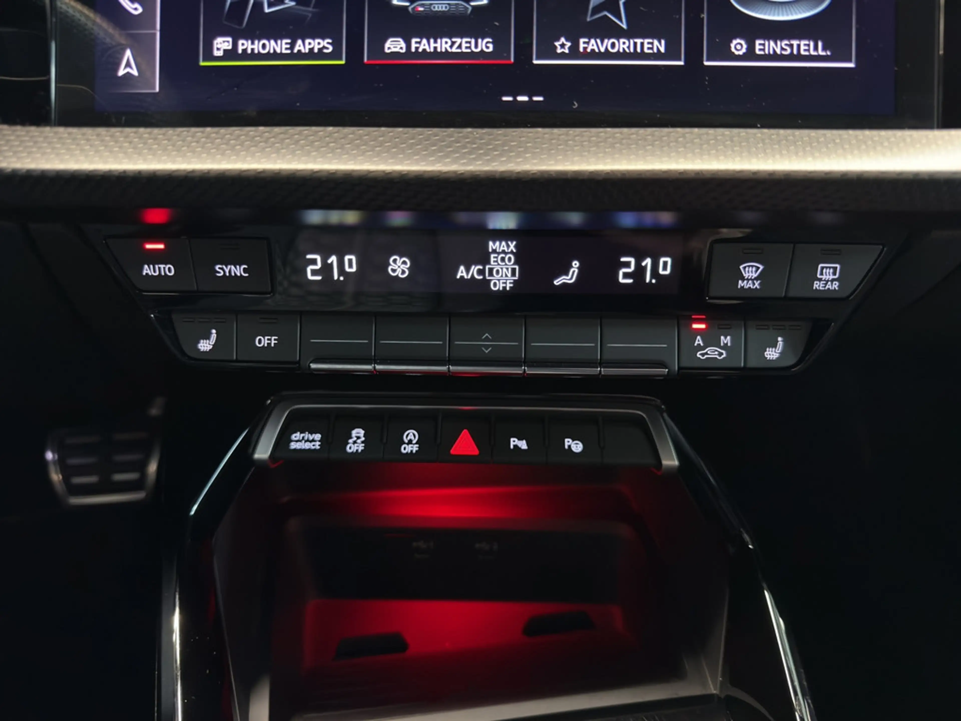 Audi RS3 2.5 TFSI quattro Matrix+Pano+B&O+HuD — photo 15
