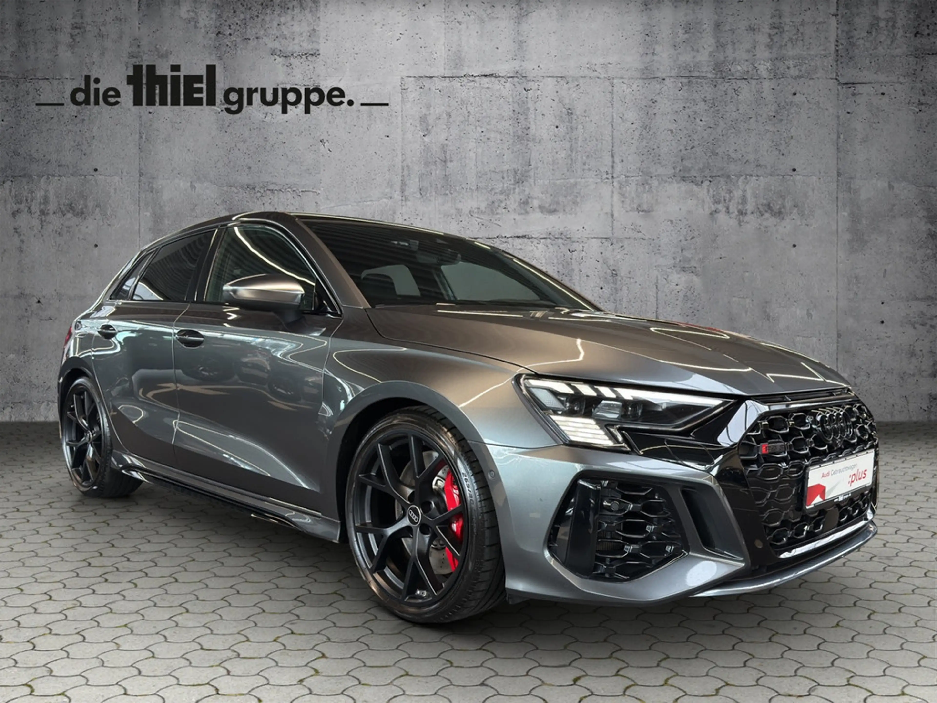 Audi RS3 2.5 TFSI quattro Matrix+Pano+B&O+HuD — photo 8