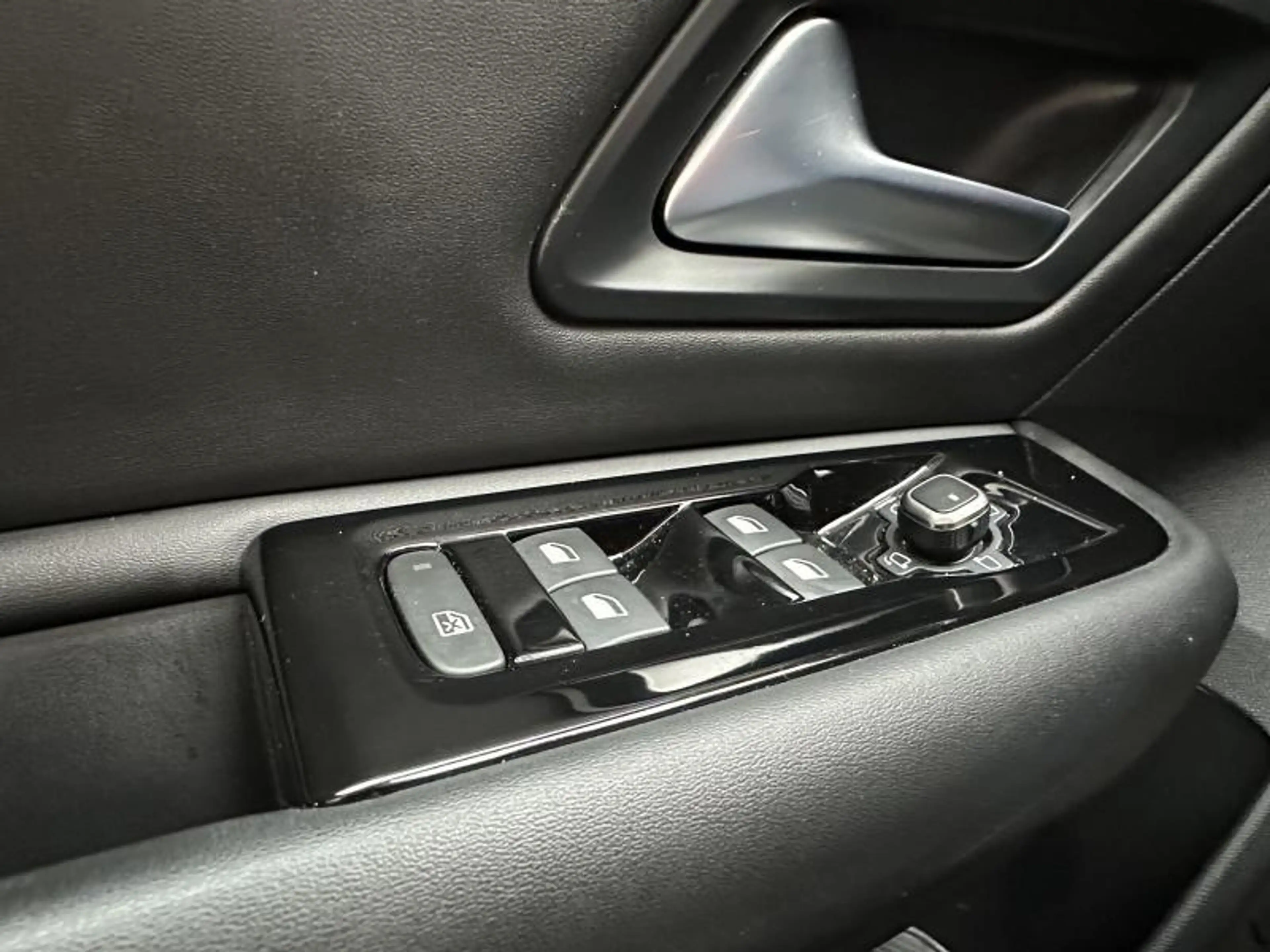 Citroen C5 X SHINE PACK — photo 10