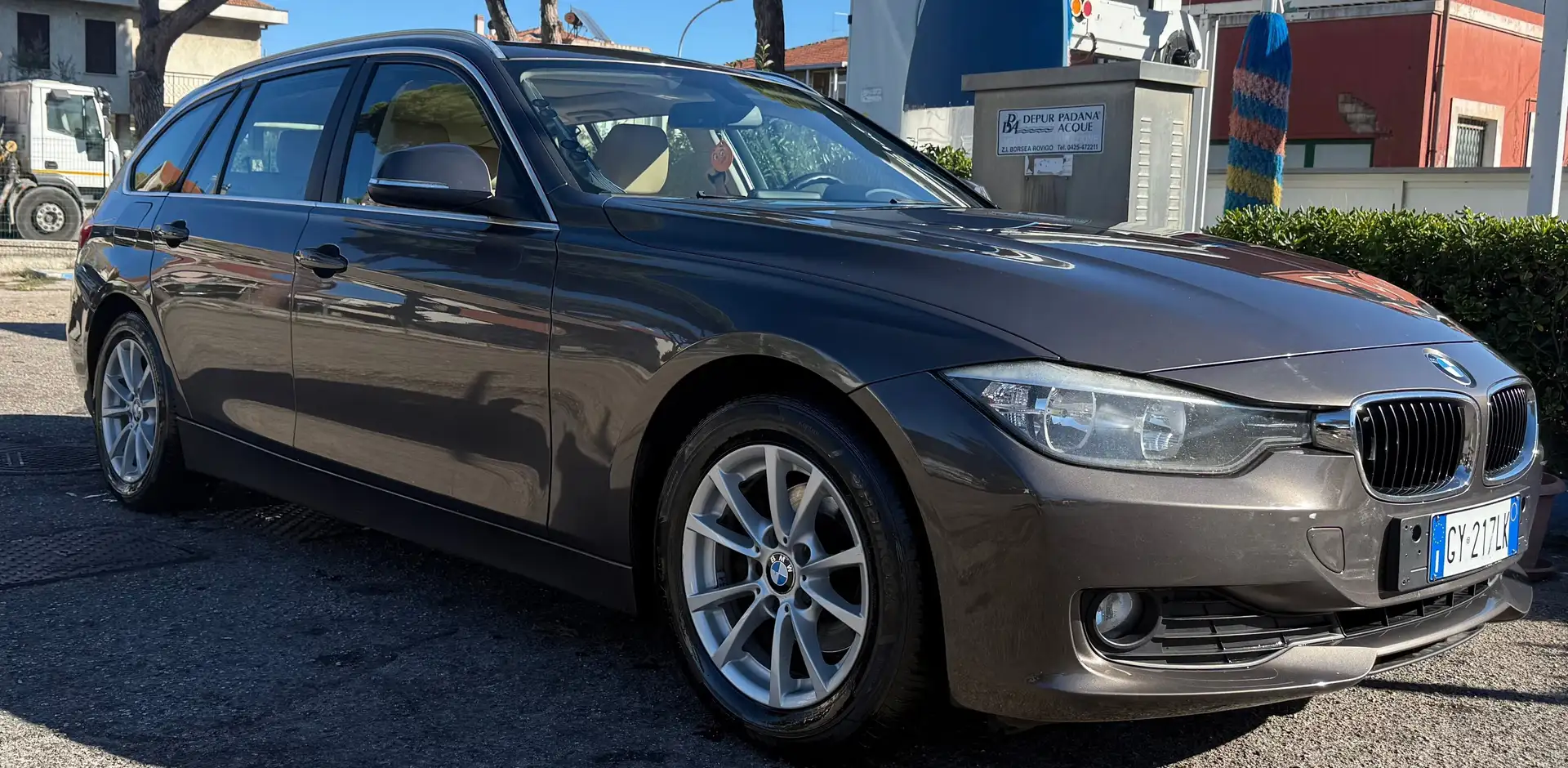 BMW 318 D Touring Business. - 2