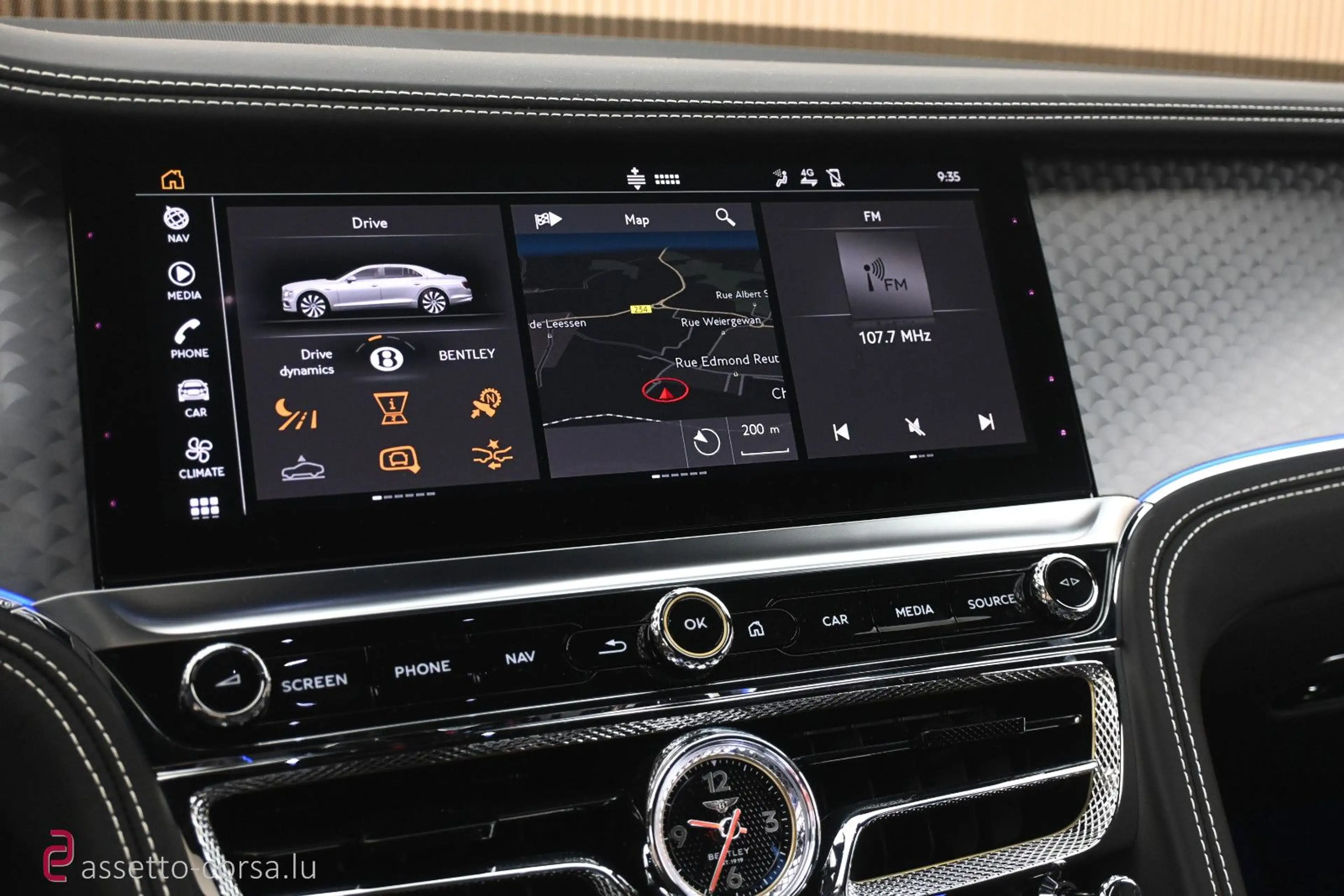 Bentley Flying Spur Azure*Mulliner*B&O*Night — photo 15