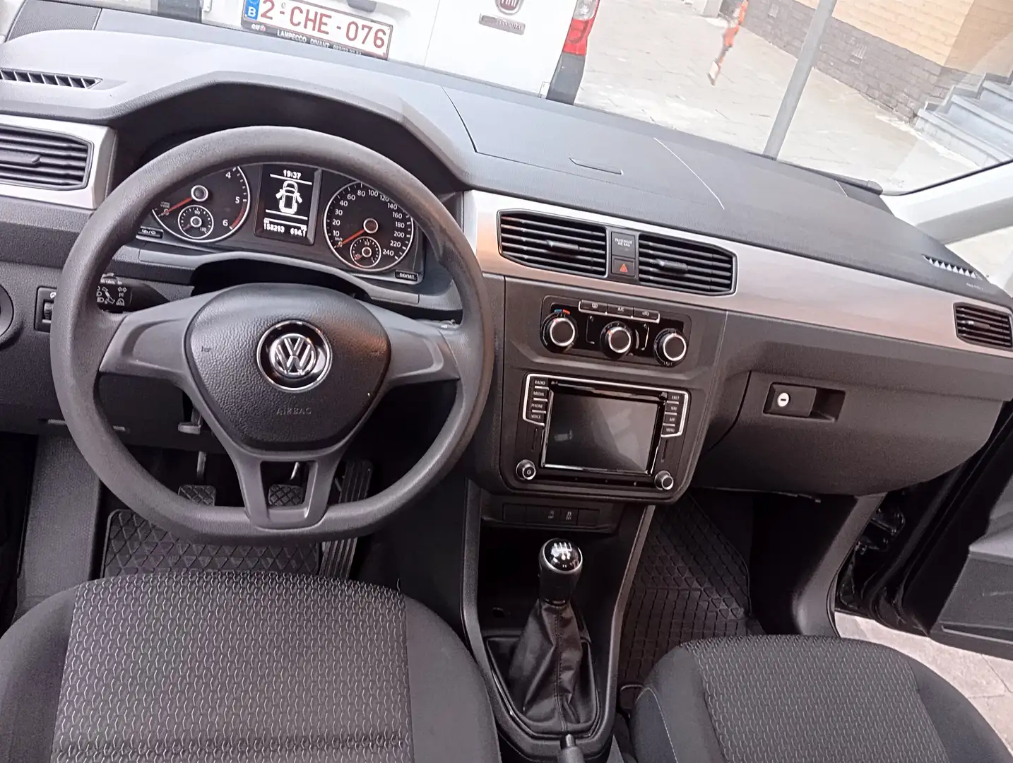 Volkswagen Caddy Caddy 2.0 TDi SCR Dark Zwart - 1
