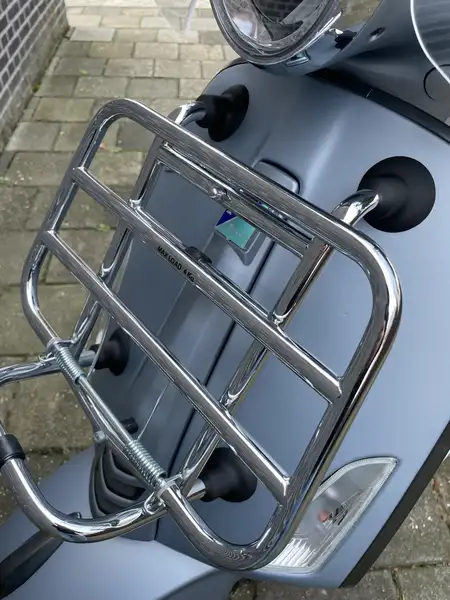 Vespa Primavera - foto 7