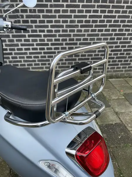 Vespa Primavera - foto 6