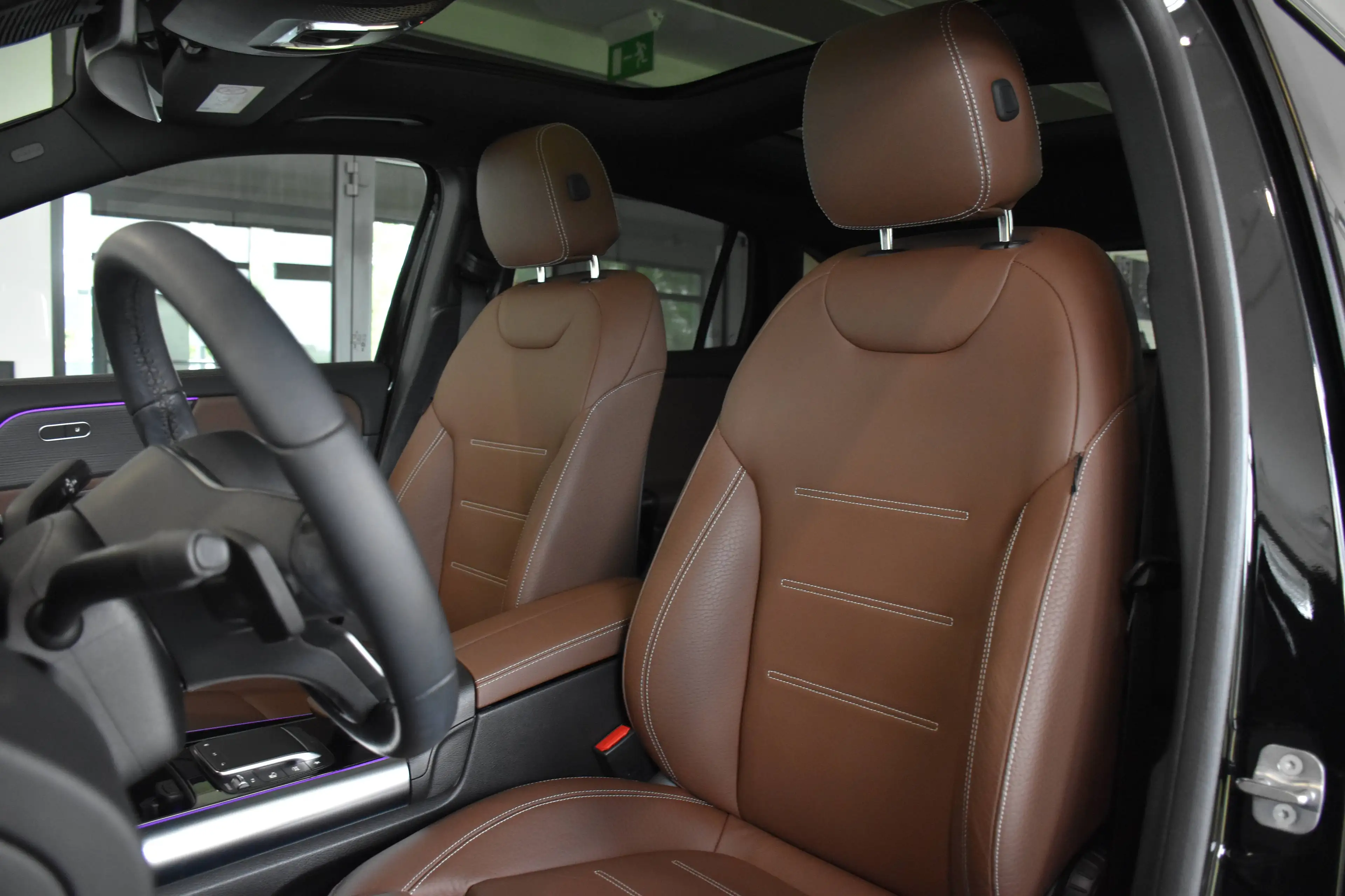 Mercedes-Benz GLA 220 GLA 220 d 4Matic 8G-DCT EXKLUSIV-PAKET"PANORAMA"360°KAMERA — photo 15
