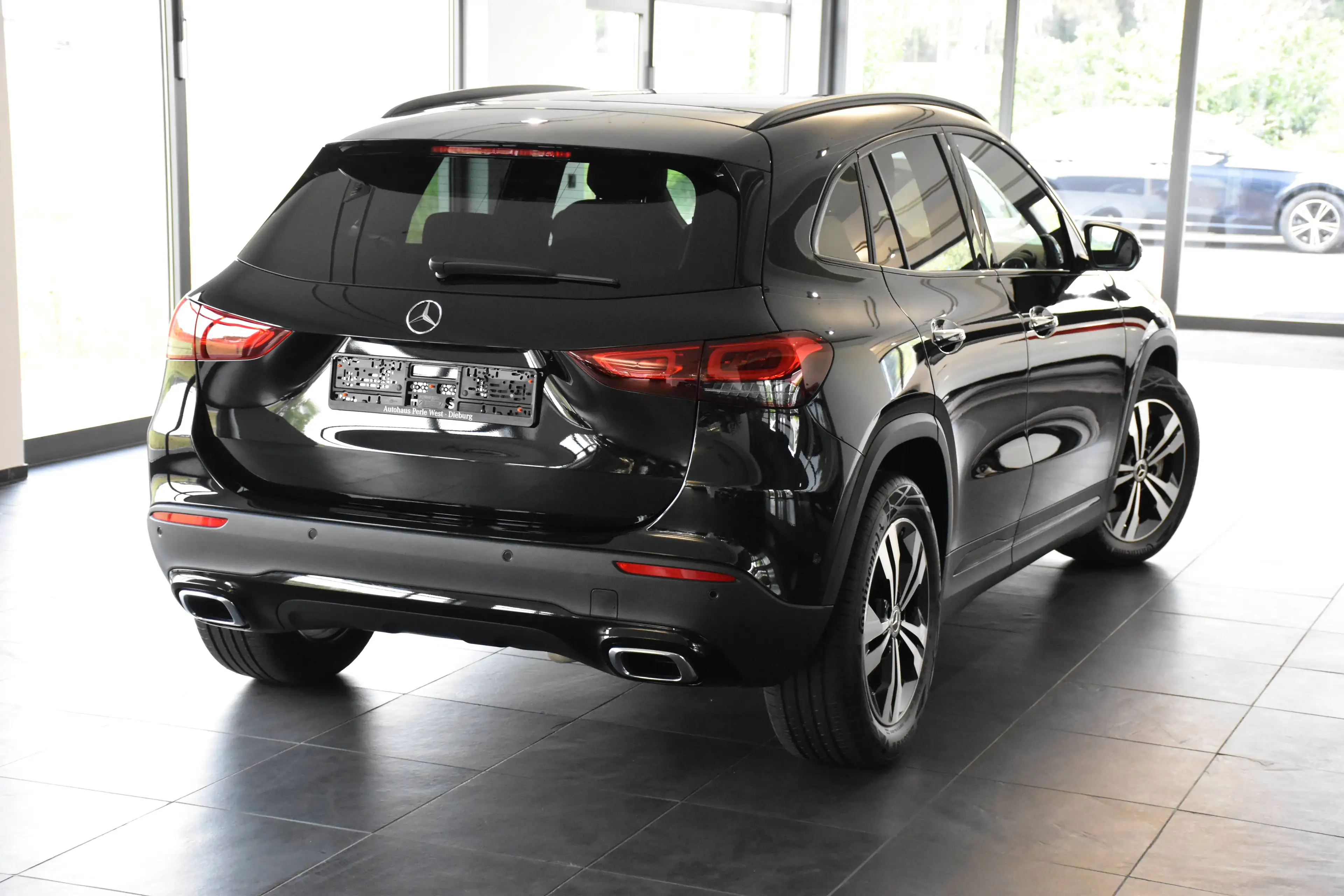 Mercedes-Benz GLA 220 GLA 220 d 4Matic 8G-DCT EXKLUSIV-PAKET"PANORAMA"360°KAMERA — photo 3