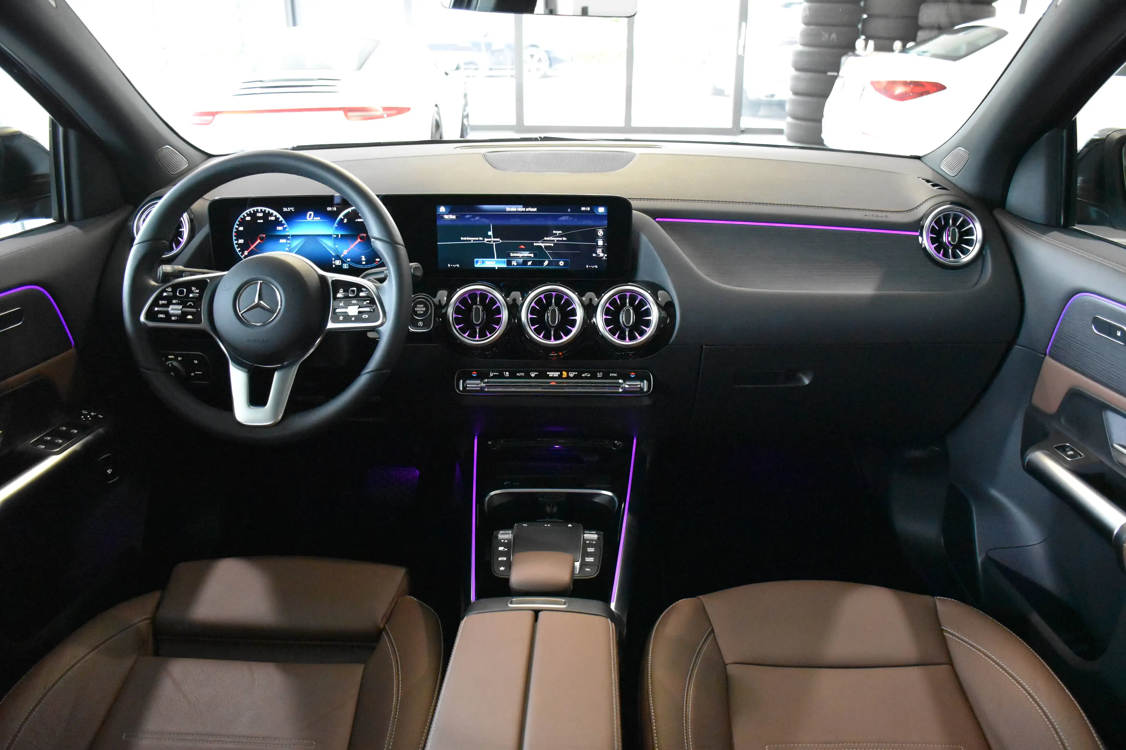 Mercedes-Benz GLA 220 GLA 220 d 4Matic 8G-DCT EXKLUSIV-PAKET"PANORAMA"360°KAMERA — photo 9