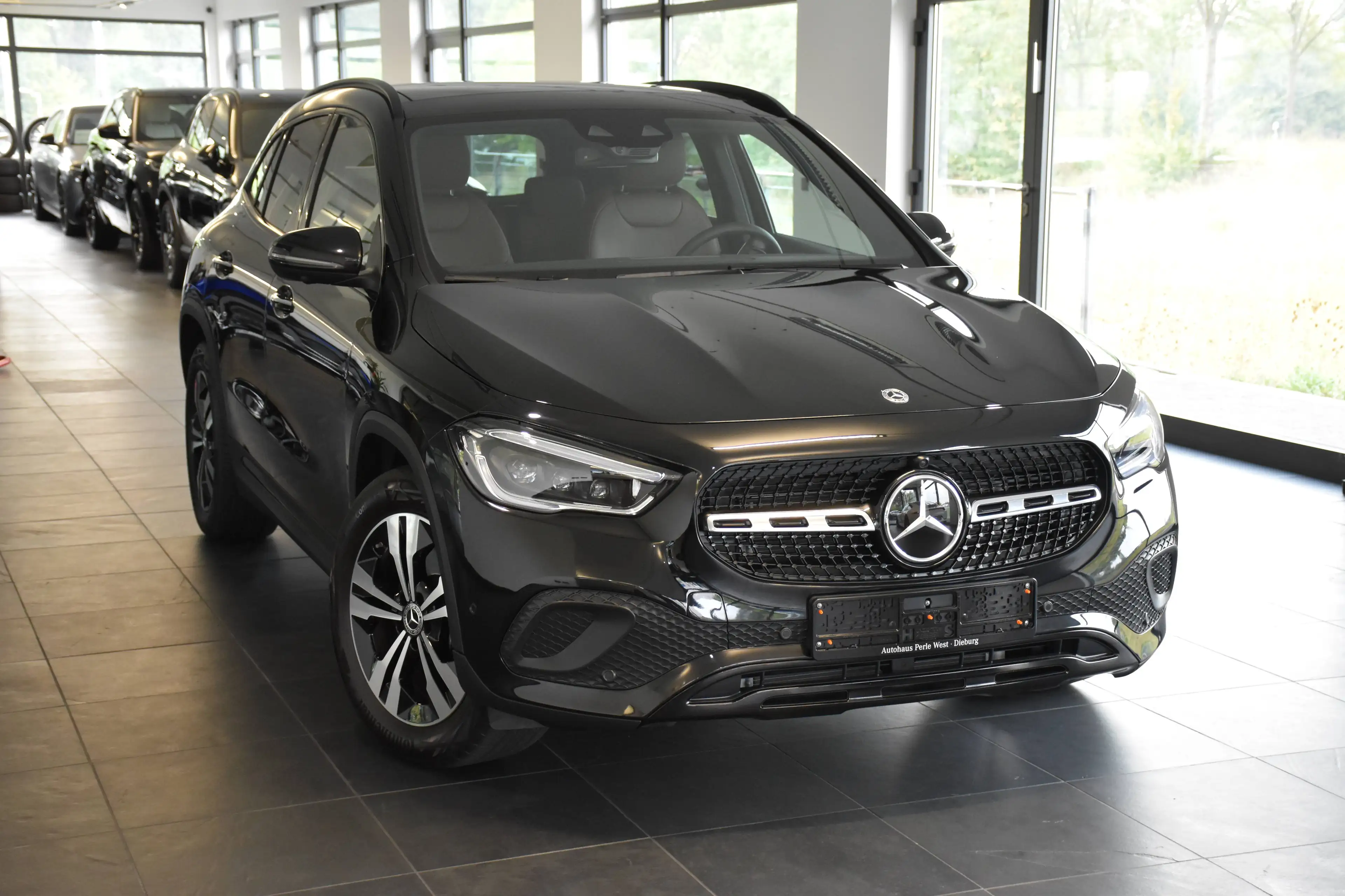 Mercedes-Benz GLA 220 GLA 220 d 4Matic 8G-DCT EXKLUSIV-PAKET"PANORAMA"360°KAMERA — photo 2