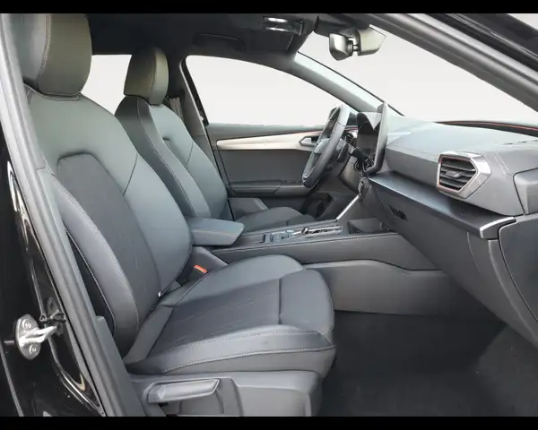 Cupra Leon view 15