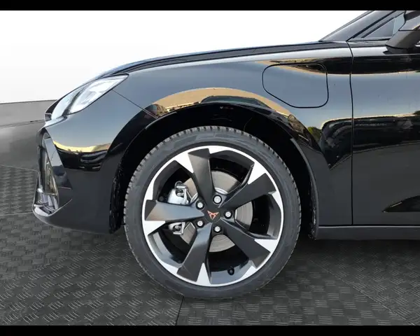 Cupra Leon view 14