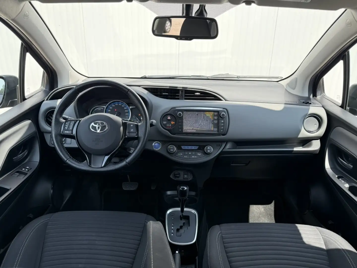 Toyota Yaris 1.5 Hybrid Lease Navi Keyless Led Grigio - 2