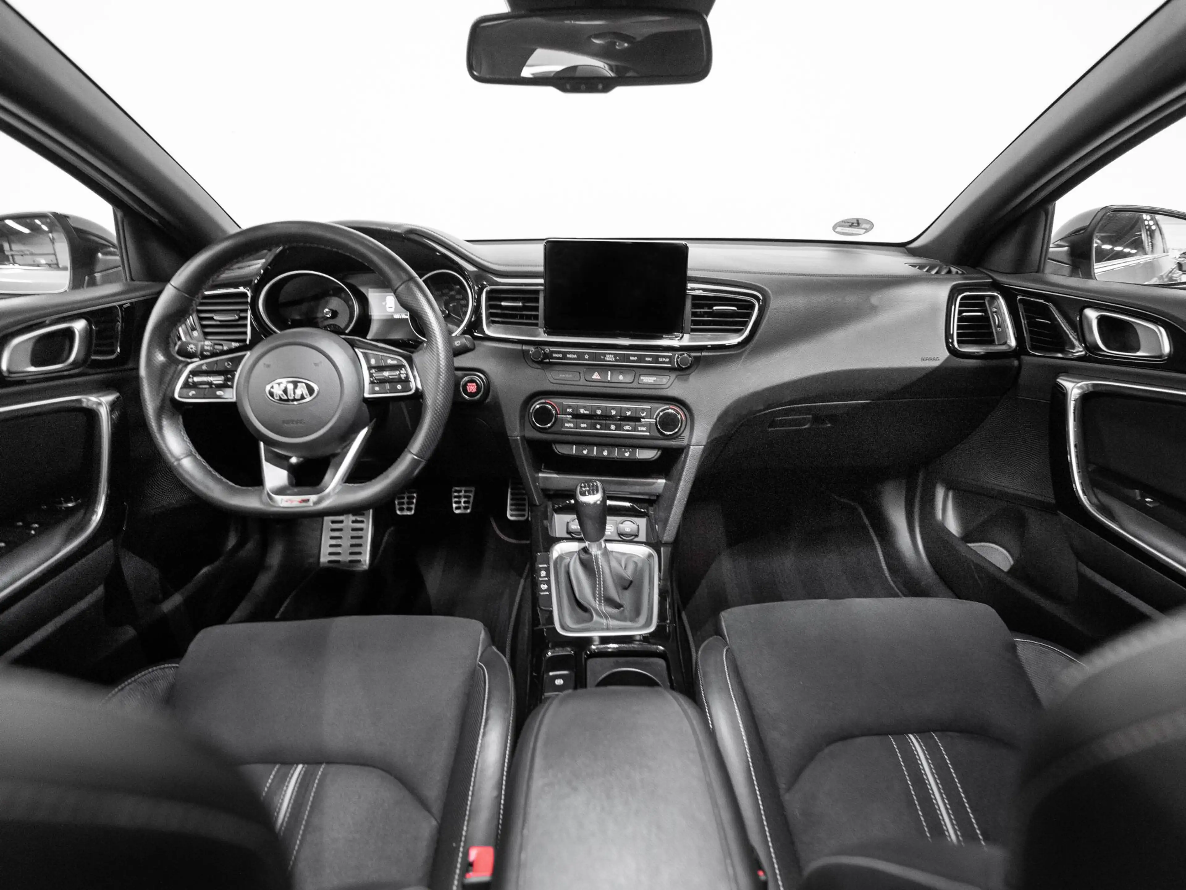 Kia ProCeed / pro_cee'd 1.4 T-GDI GT-Line Pano Keyless Stoelv — photo 4