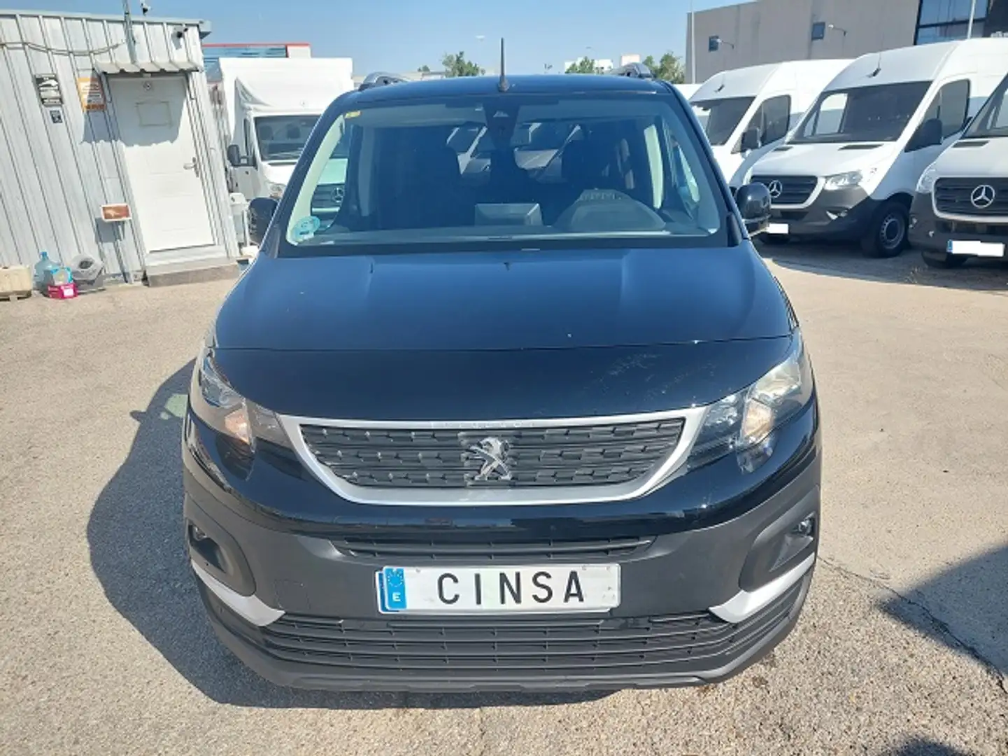 Peugeot Rifter 1.5BlueHDi S&S Long Active Pack 130 Negro - 2