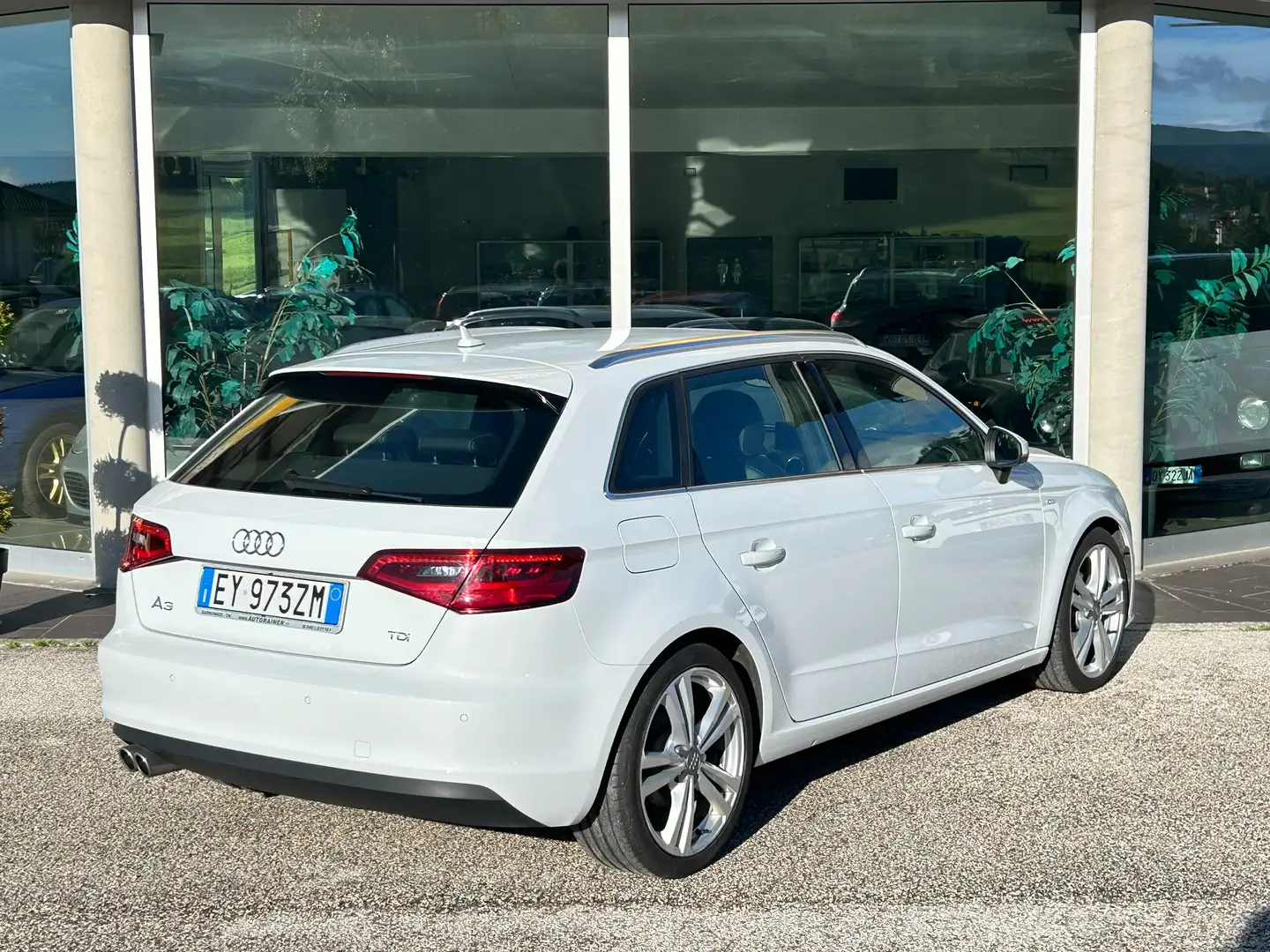 Audi A3 S-LINE  Sportback 2.0 tdi 150cv Bianco - 2