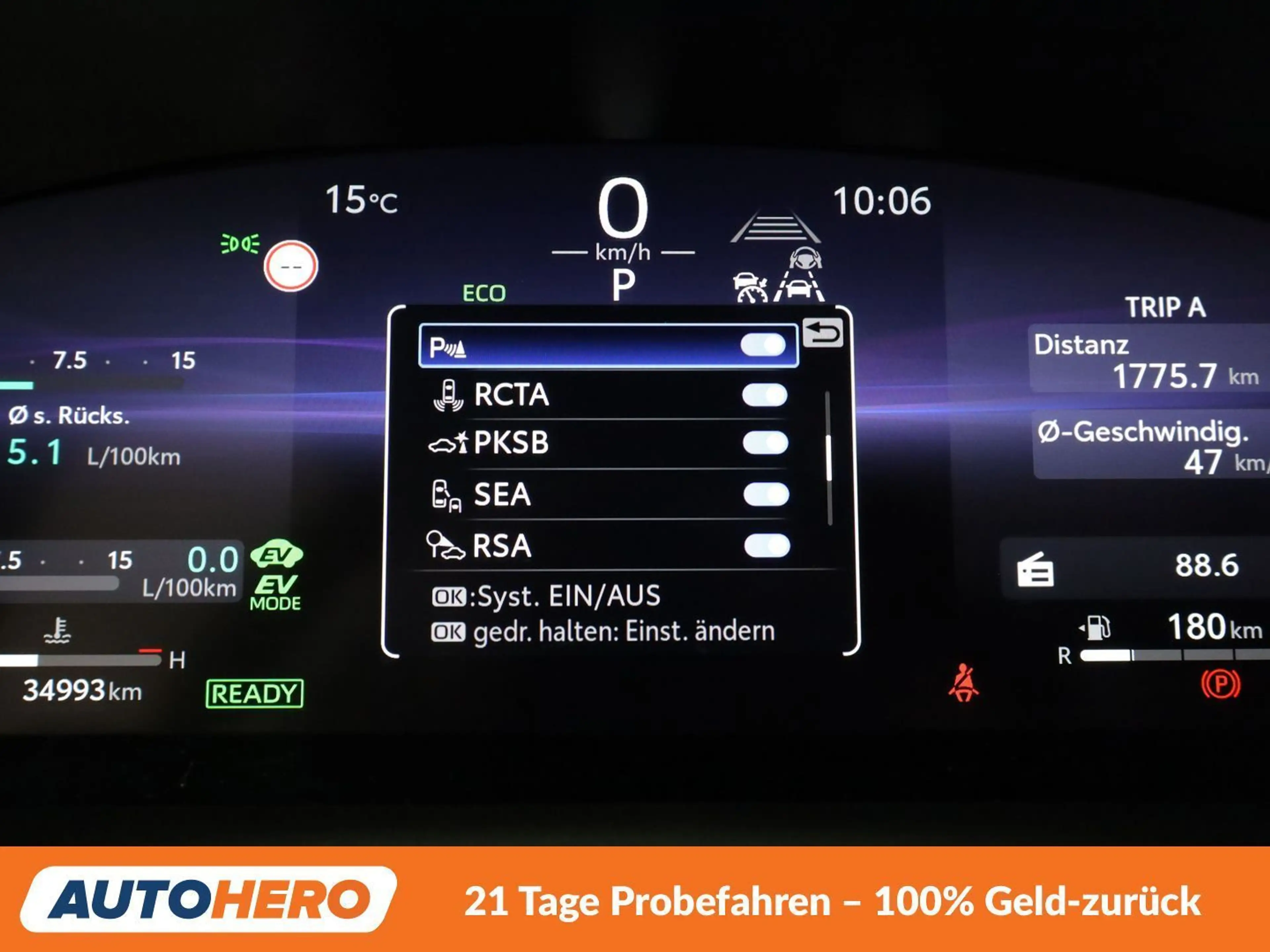 Toyota Corolla Cross 2.0 Hybrid AWD Design — photo 28
