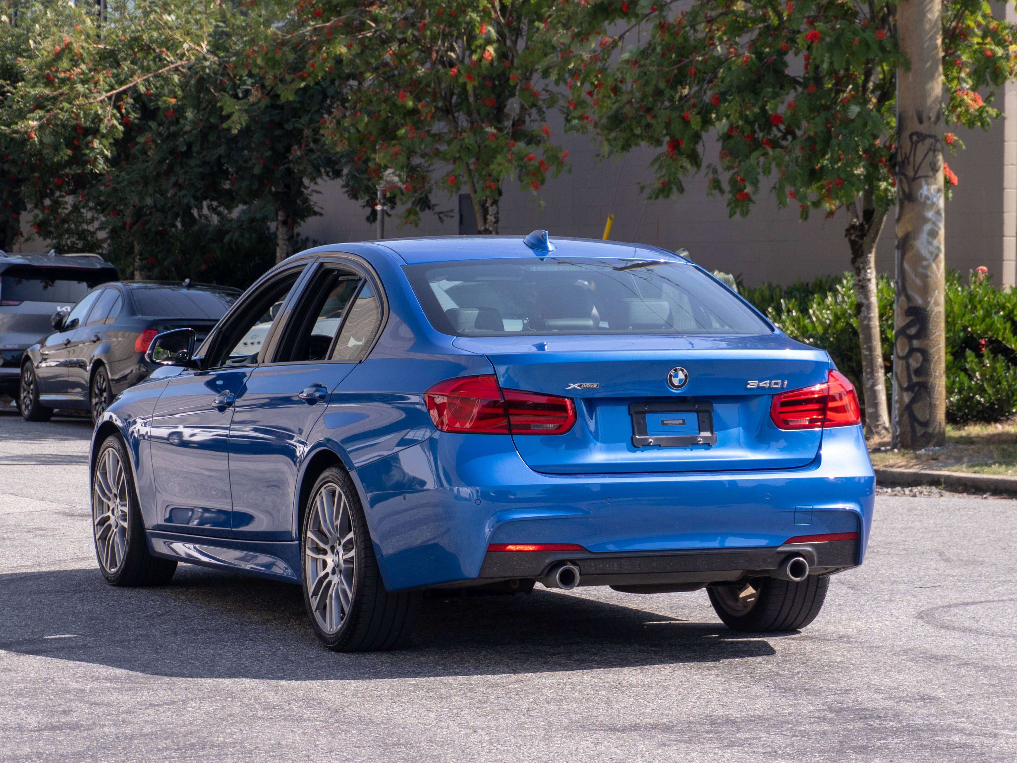 2017 BMW 3 Series Sedan