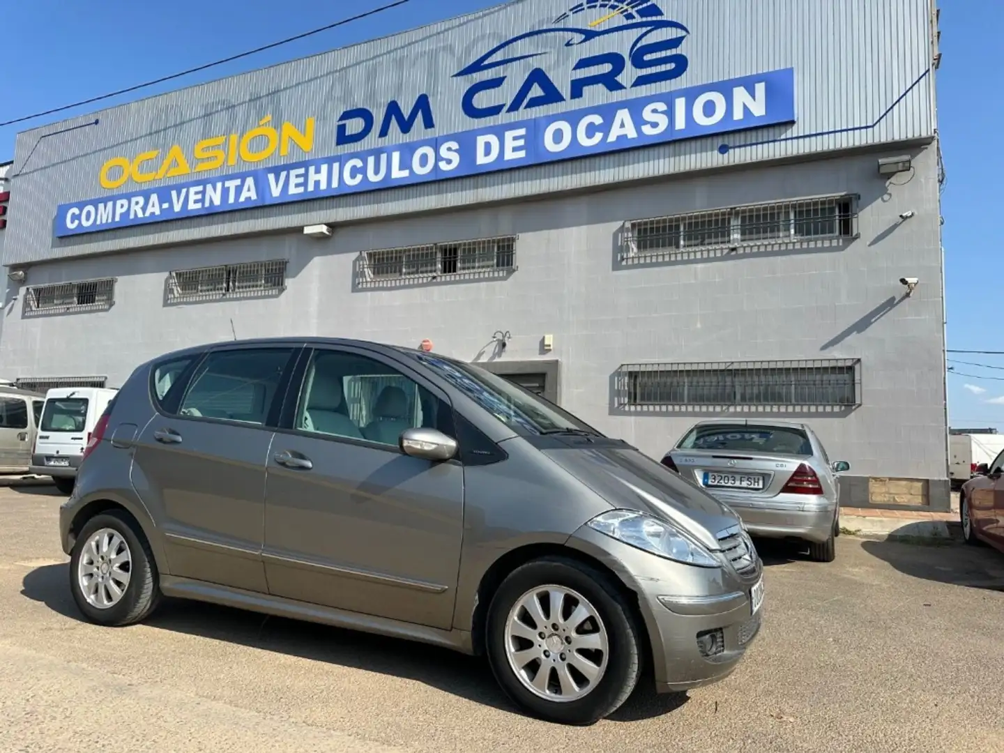 Mercedes-Benz A 180 180CDI Aut. Beige - 1