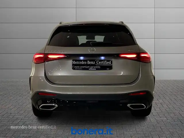 Mercedes-Benz GLC view 5