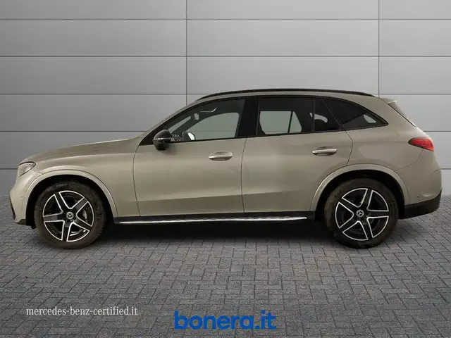 Mercedes-Benz GLC view 7