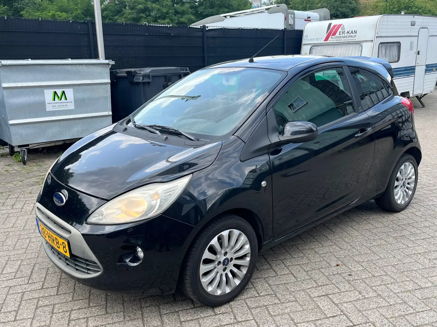 Ford Ka/Ka+ 1.2 Titanium 2009 benzine Negru - 1