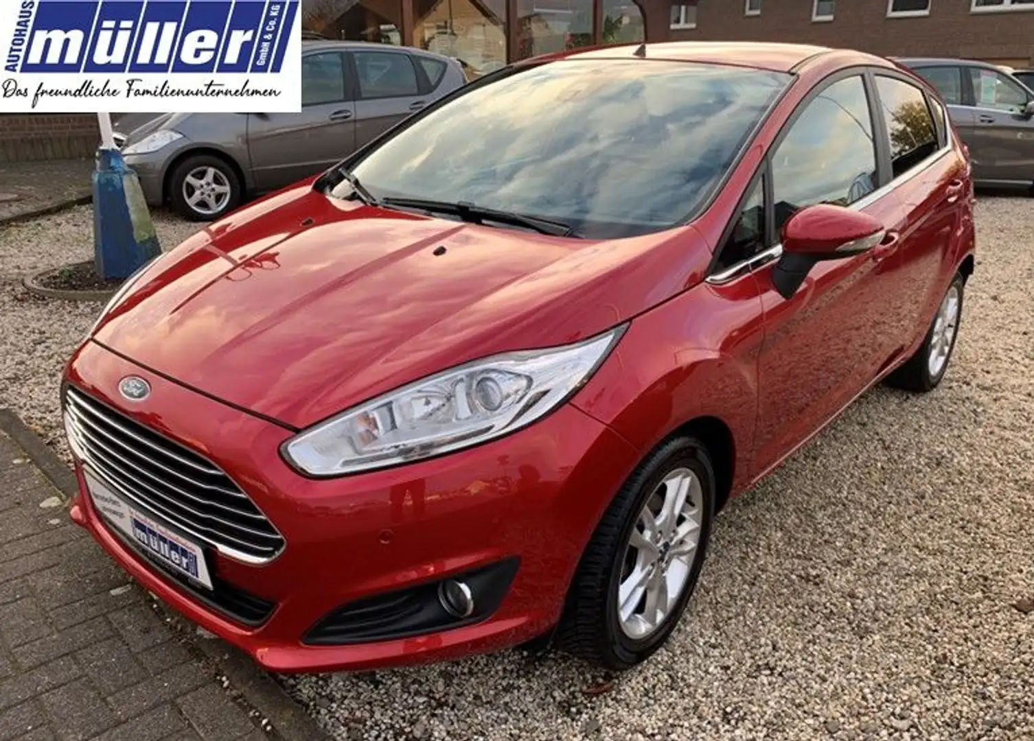 Ford Fiesta 1.0 EcoBoost Titanium Rouge - 1