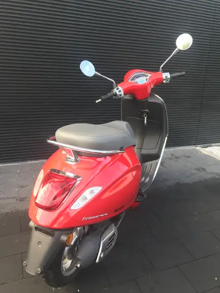 Vespa Primavera - foto 3