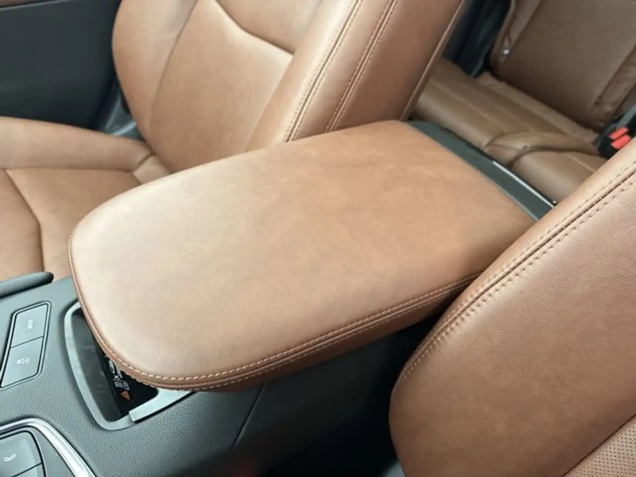 Cadillac XT5 снимка Cadillac XT5