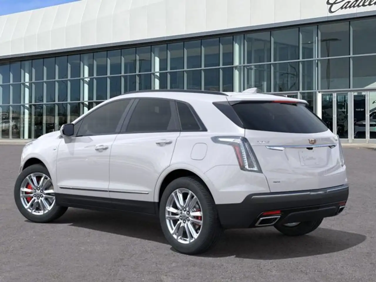 Cadillac XT5 снимка Cadillac XT5